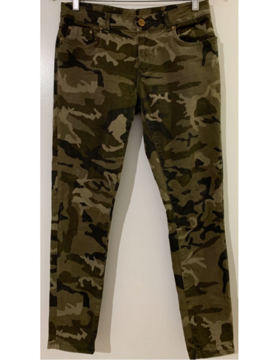 calça camuflada feminina zara
