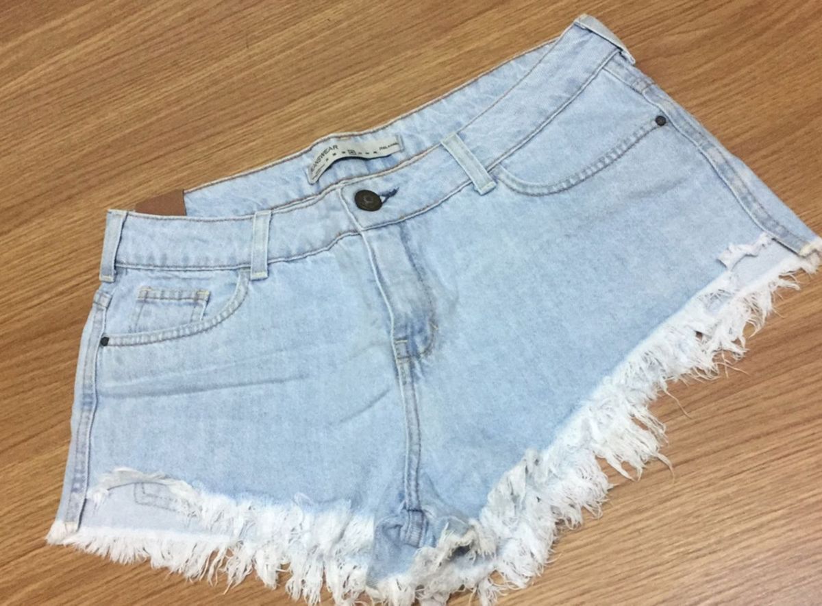 short jeans feminino claro