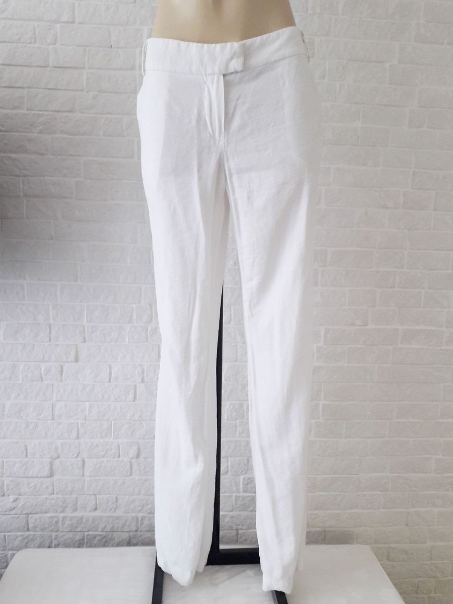 calça branca de alfaiataria