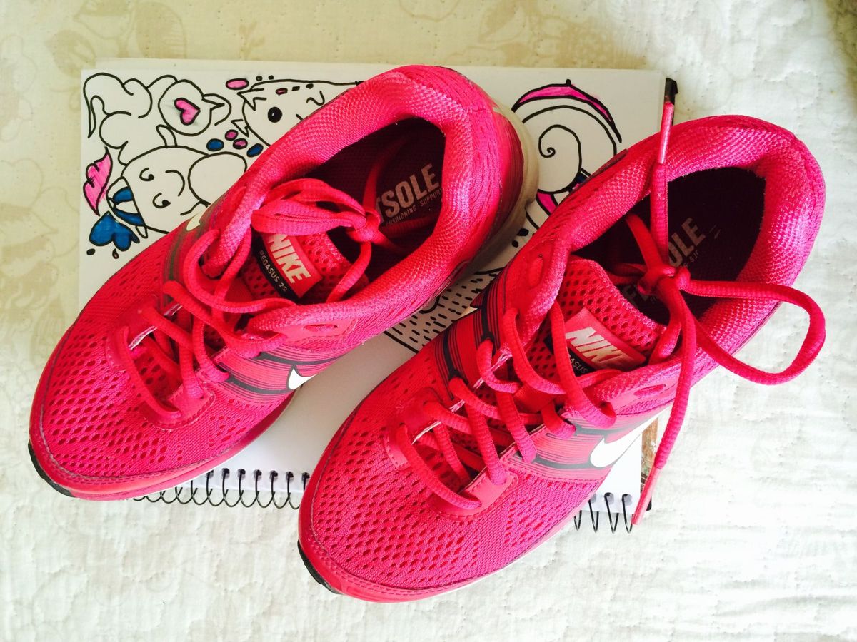 tenis nike feminino malhar