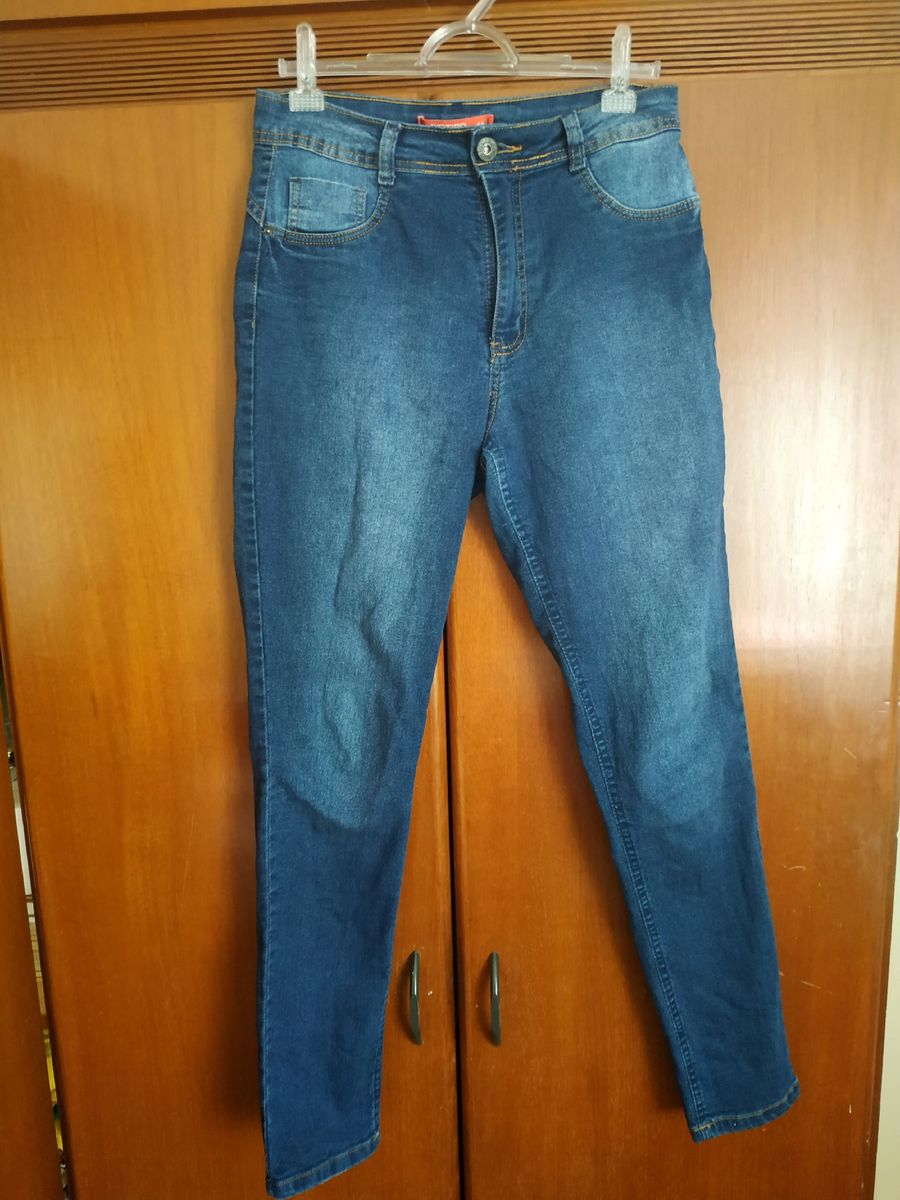 calça jeans preta biotipo