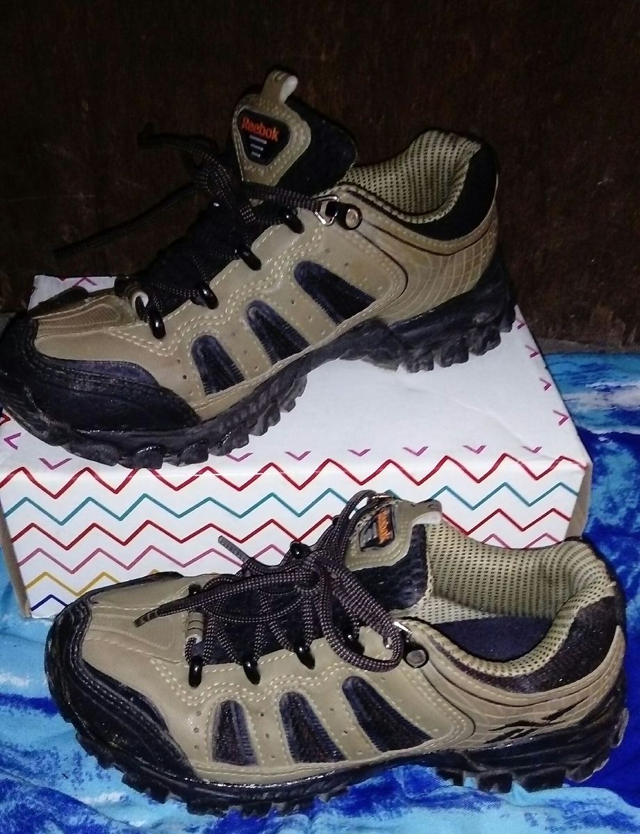 tenis reebok para trilha