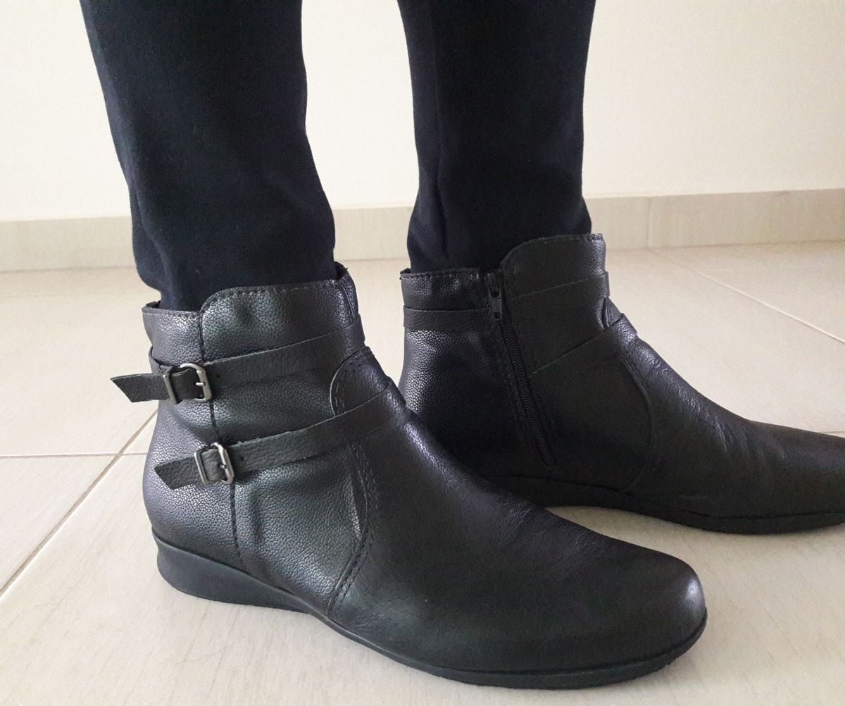 bota cano curto rasteira bottero