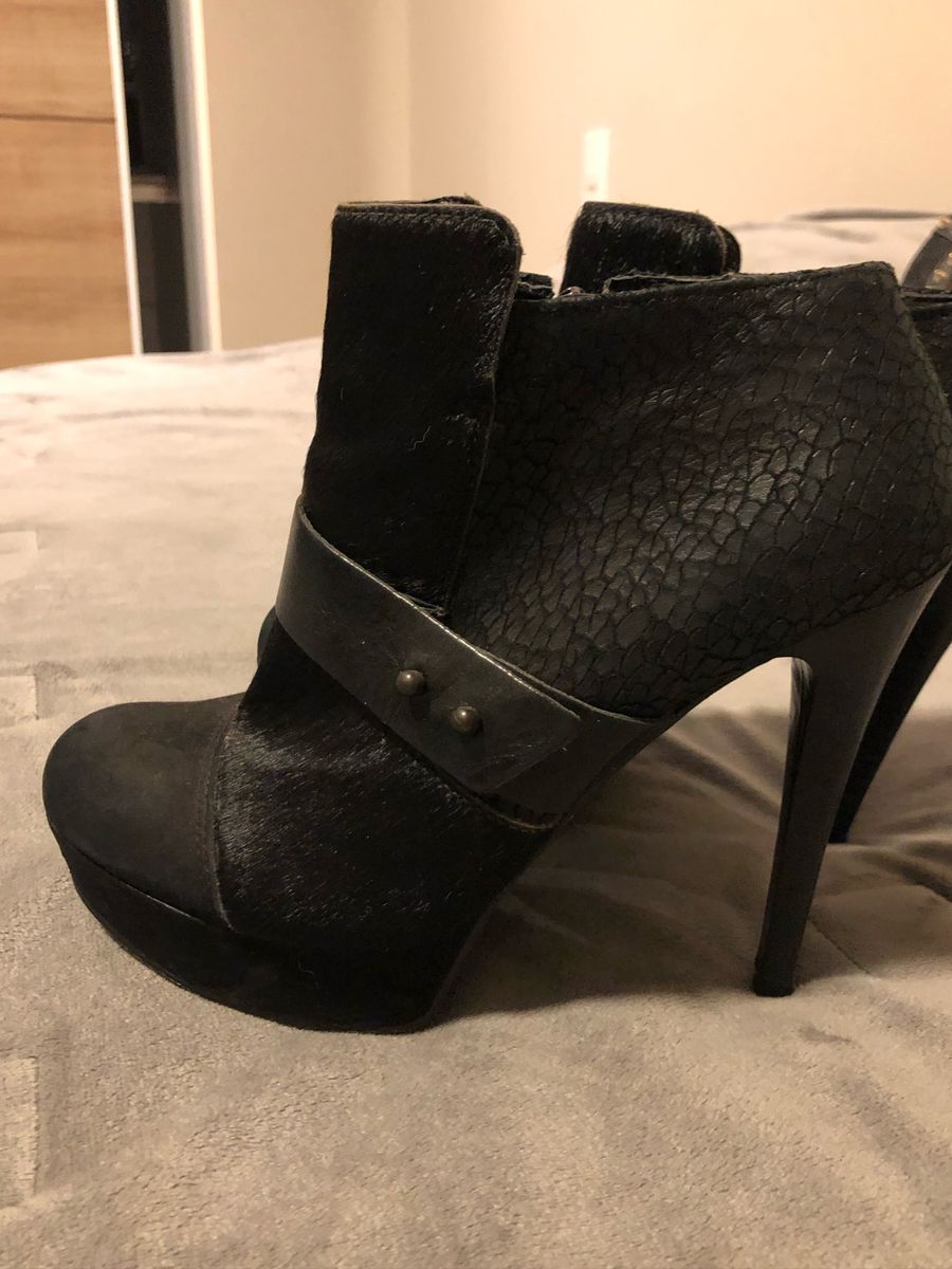 bota feminina meia pata