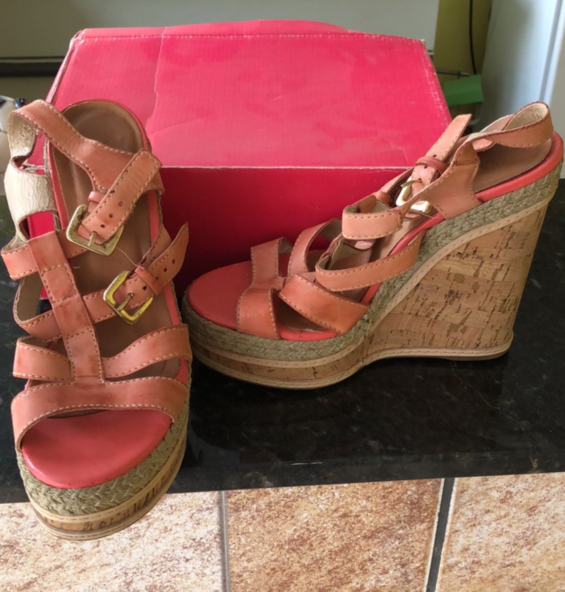 sandalia via uno plataforma