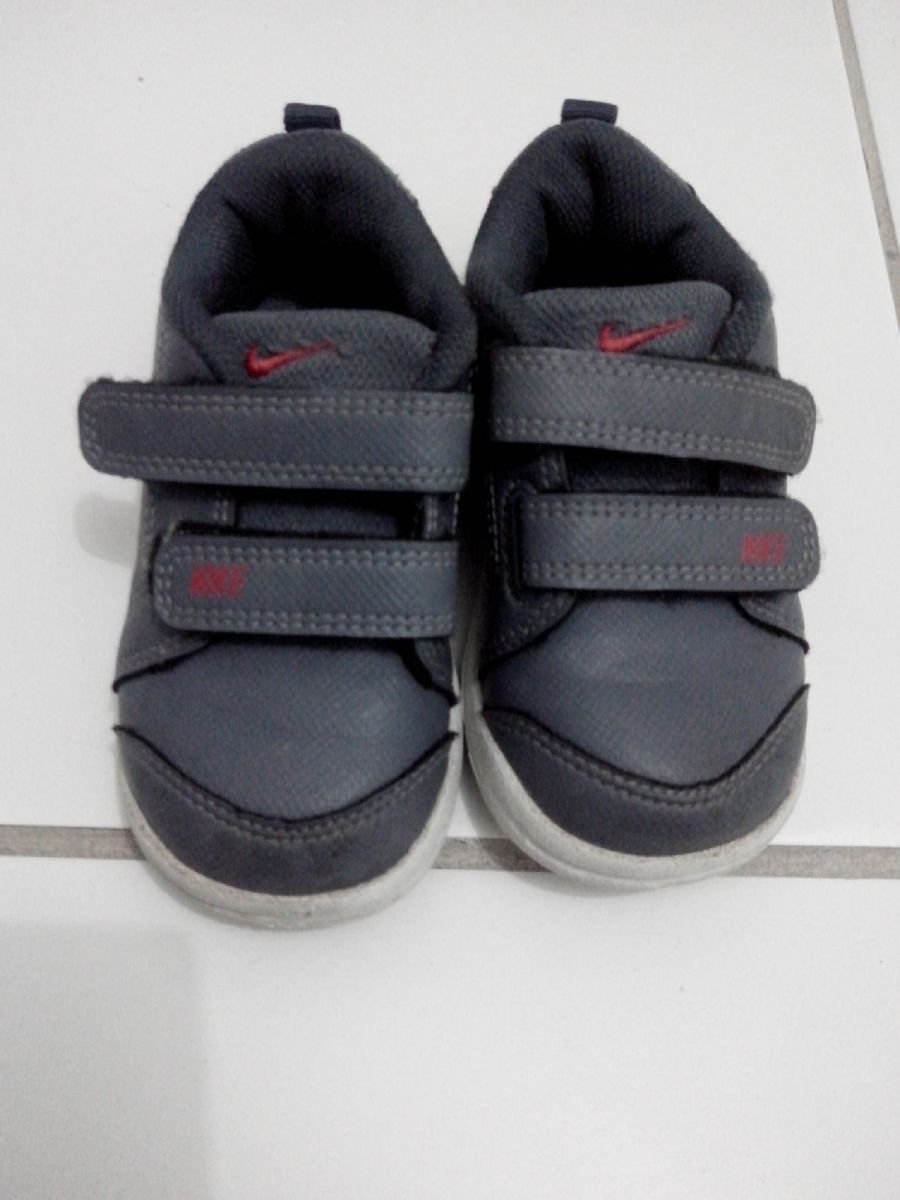 nike tamanho 21