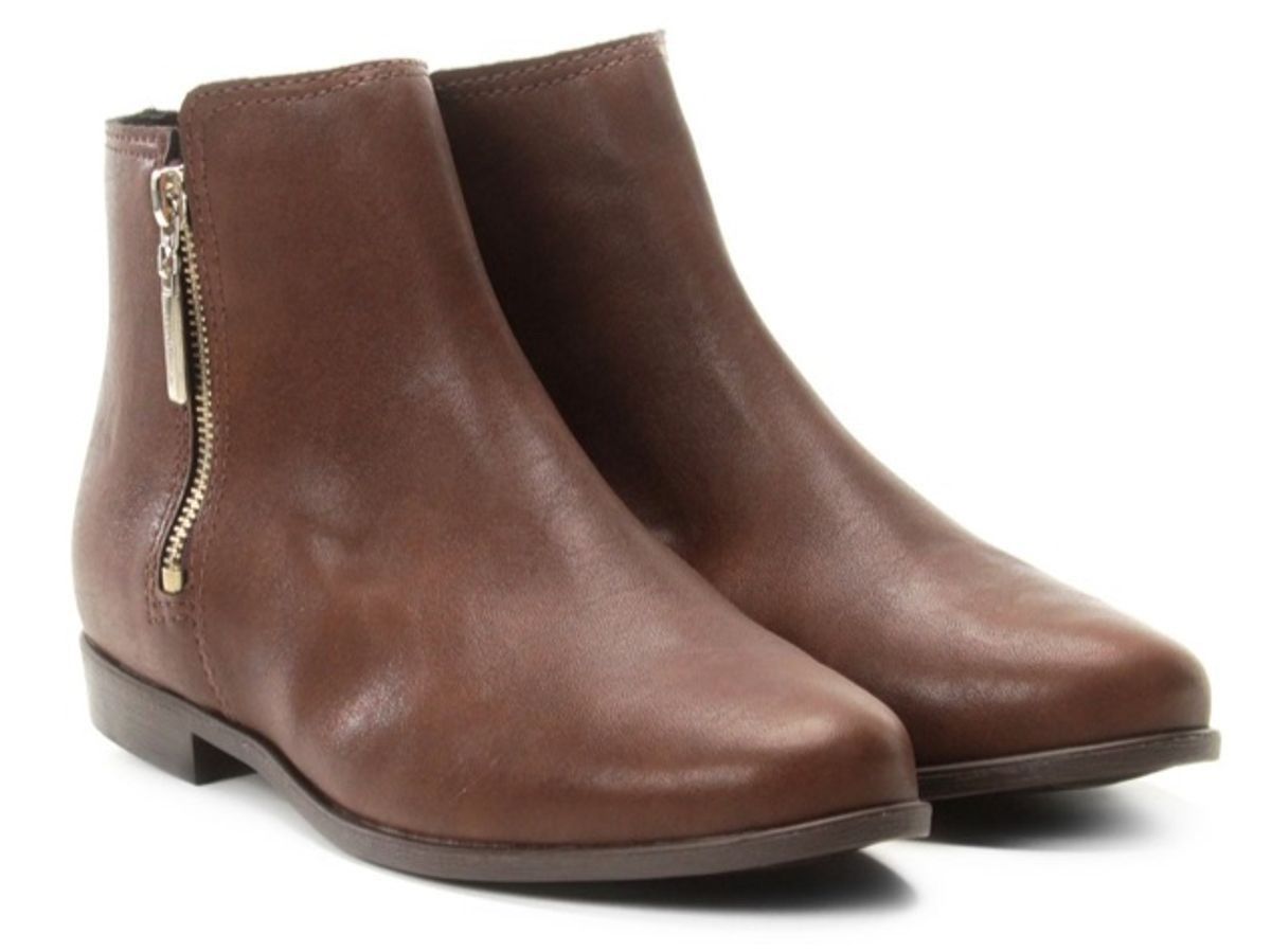 bota marrom moleca