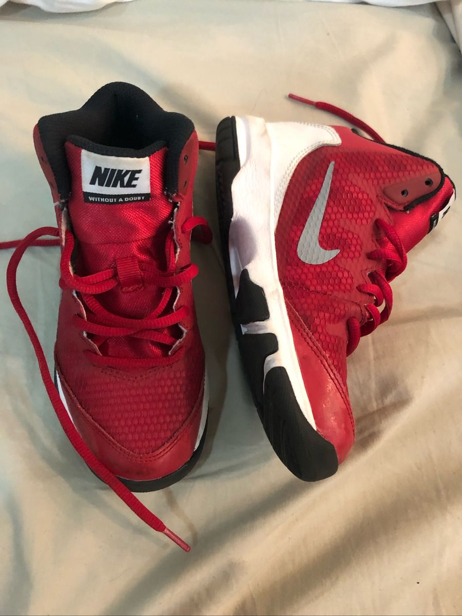 tenis nike cano alto vermelho e branco