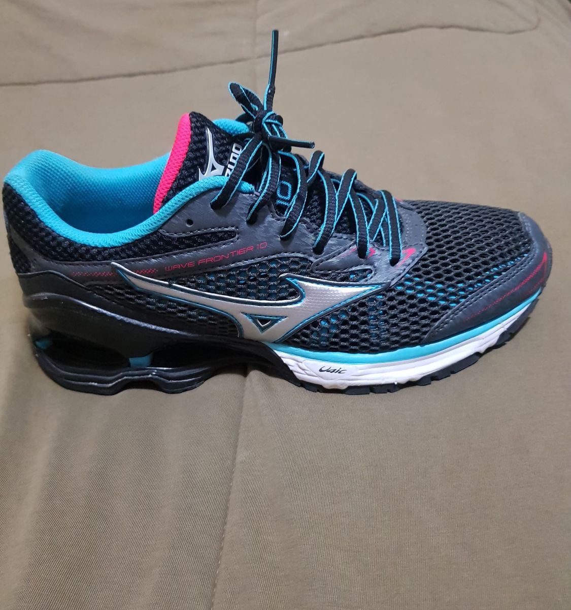 mizuno wave frontier 10