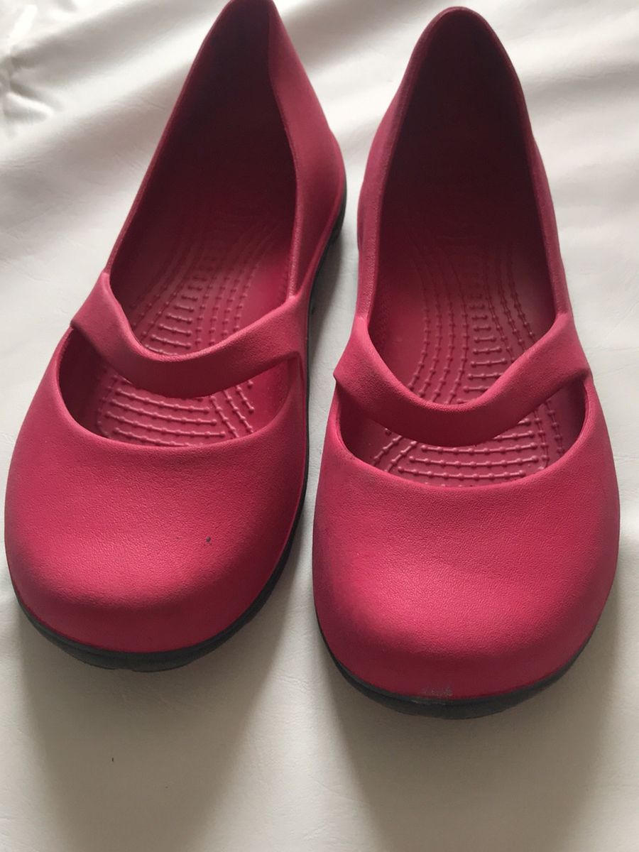 preço sapato crocs feminino