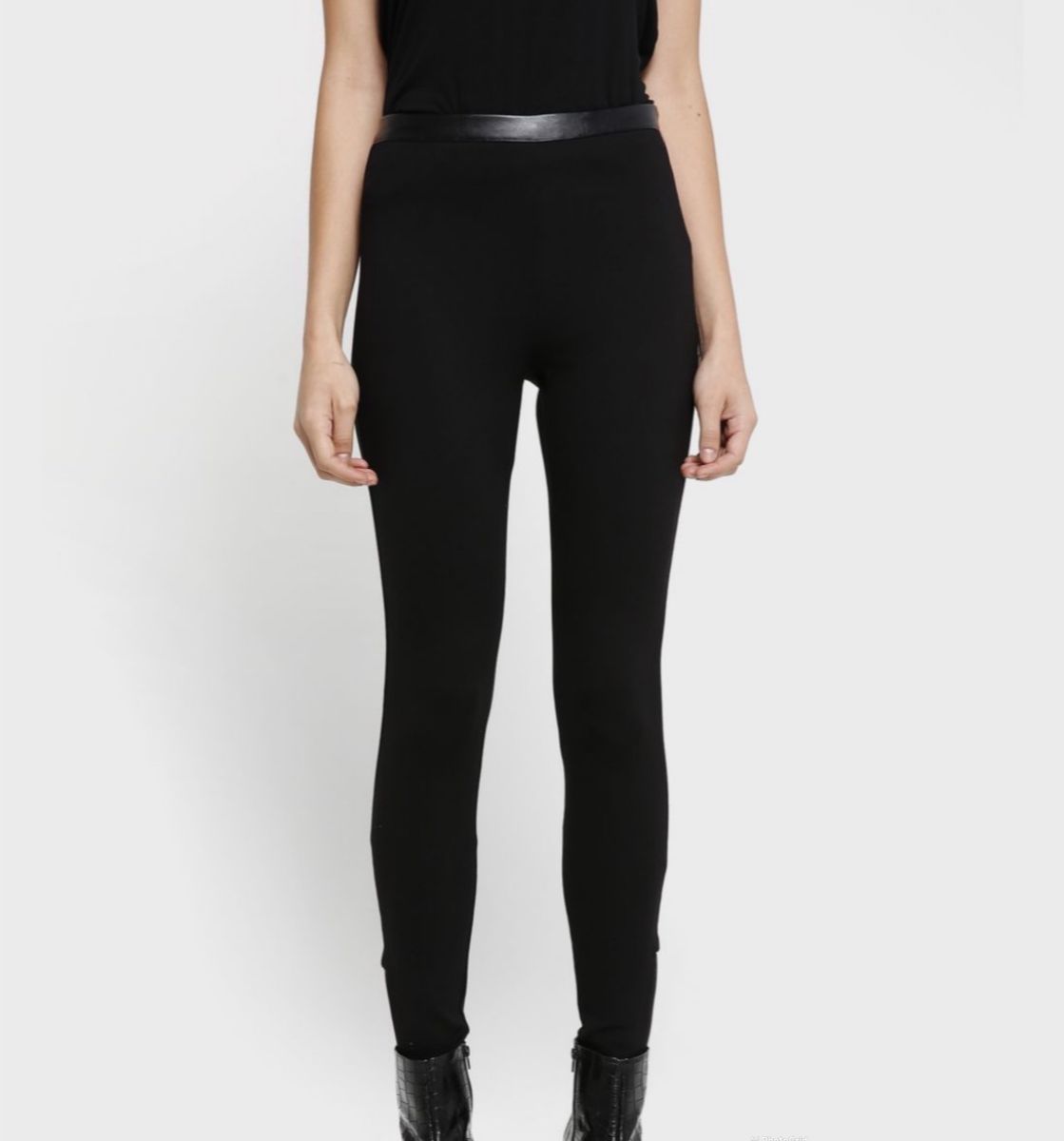 legging preta riachuelo