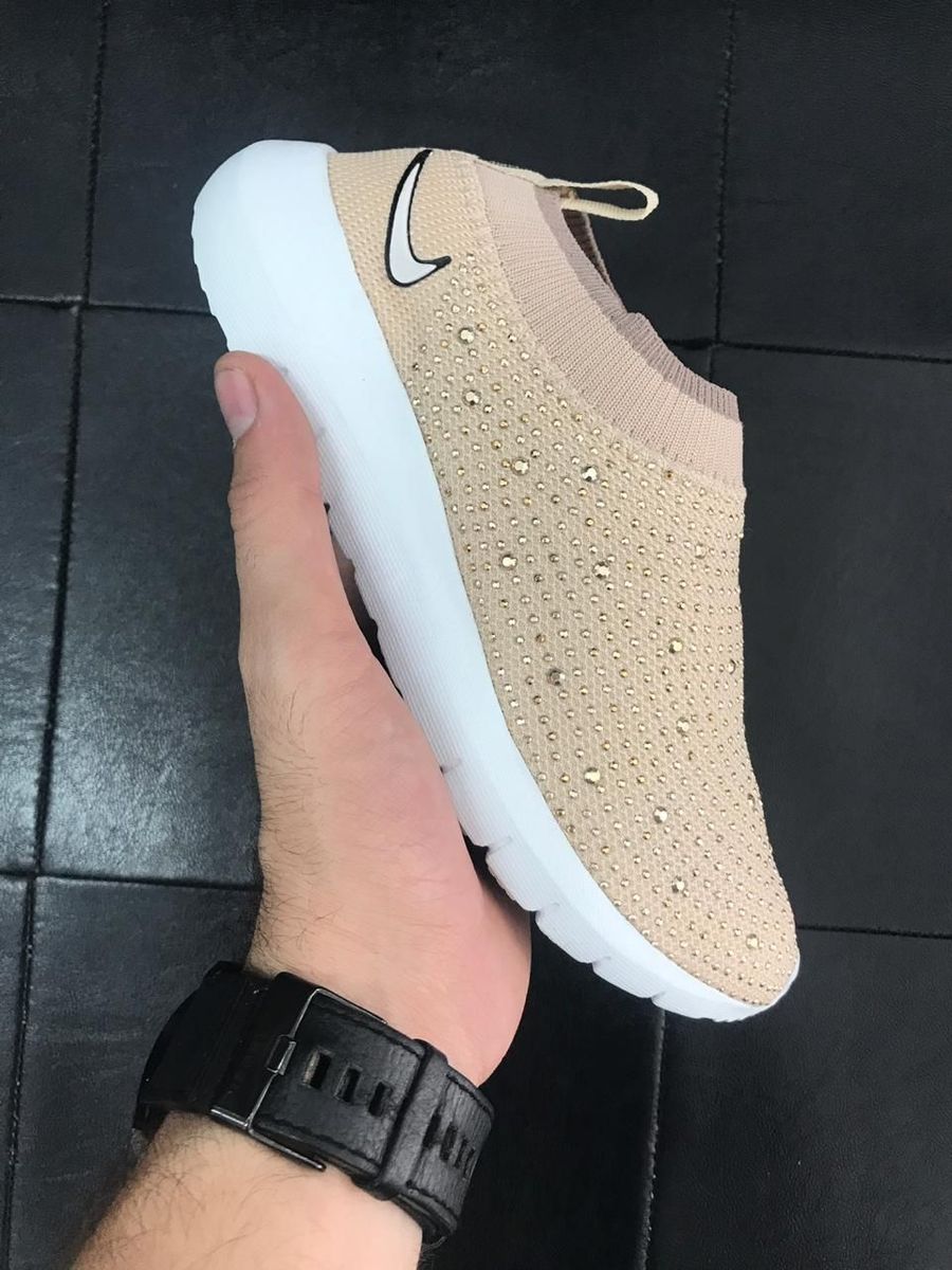 tenis nike feminino com glitter