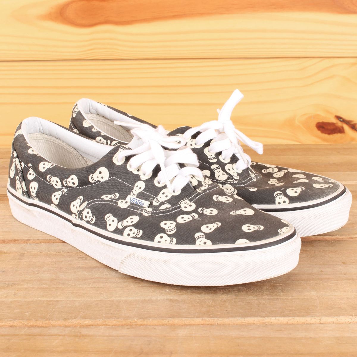 tenis vans de caveira