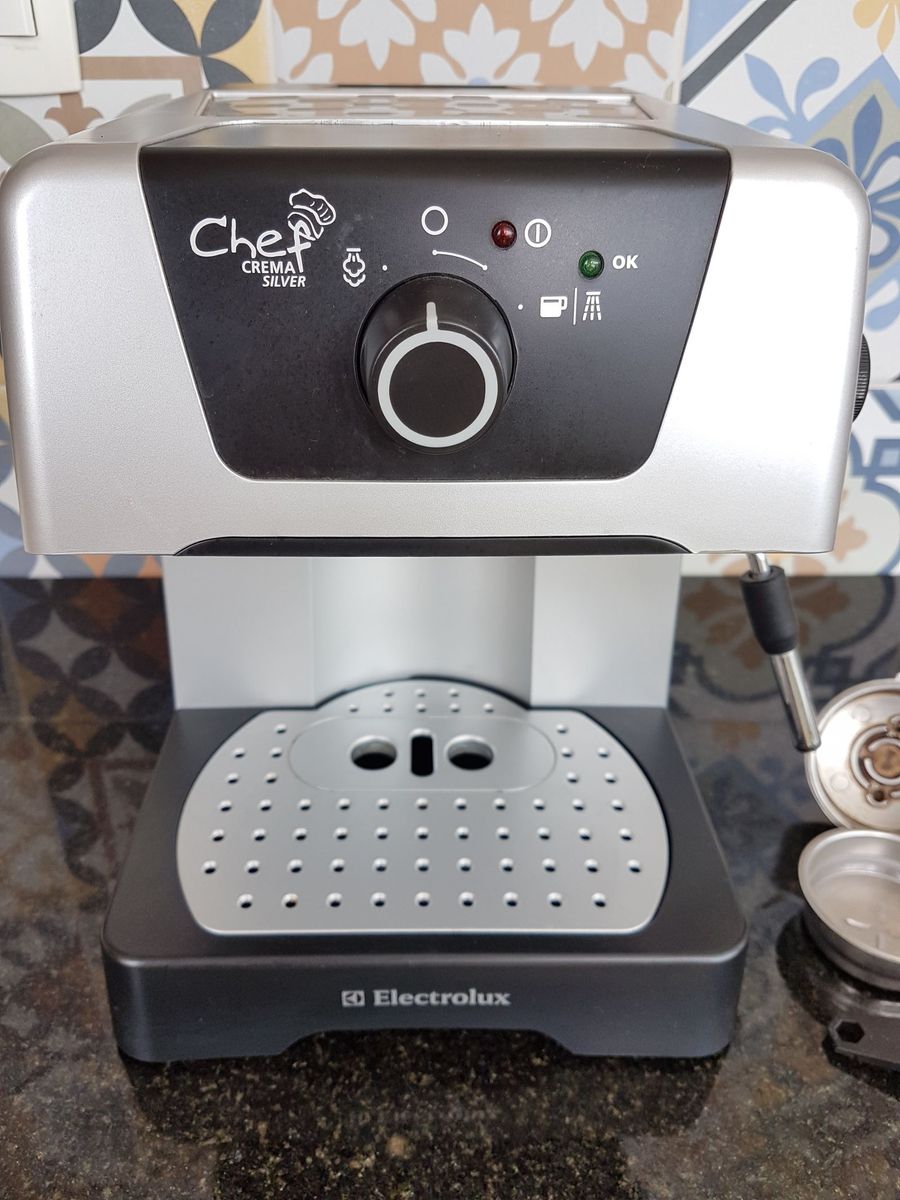 Cafeteira Expresso Electrolux Chefe Crema Silver Faz Capuccino Cafeteira Expresso Electrolux Chef Crema Silver Eletrodomestico Electrolux Usado 25068134 Enjoei