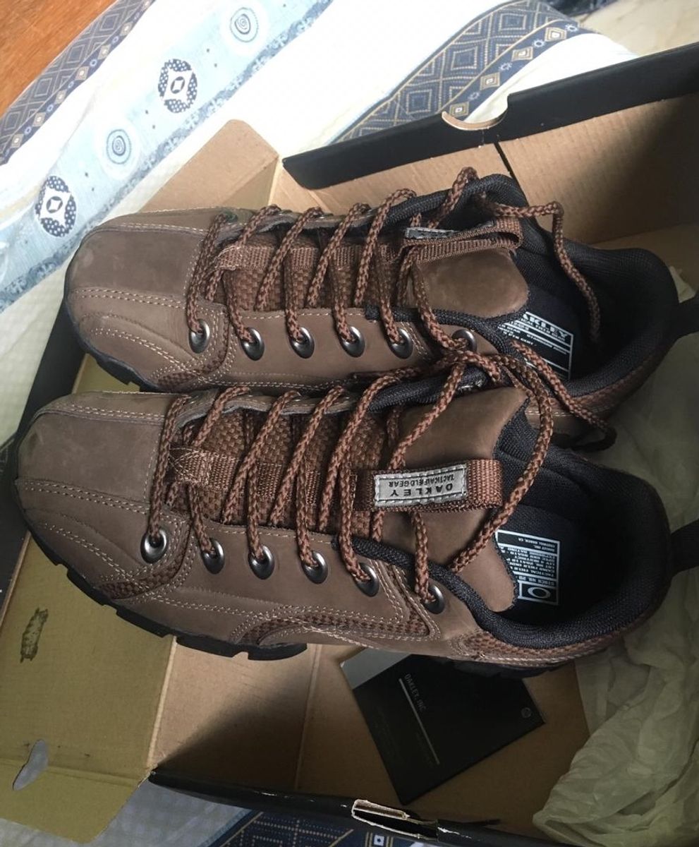 oakley flak 1.3 marrom