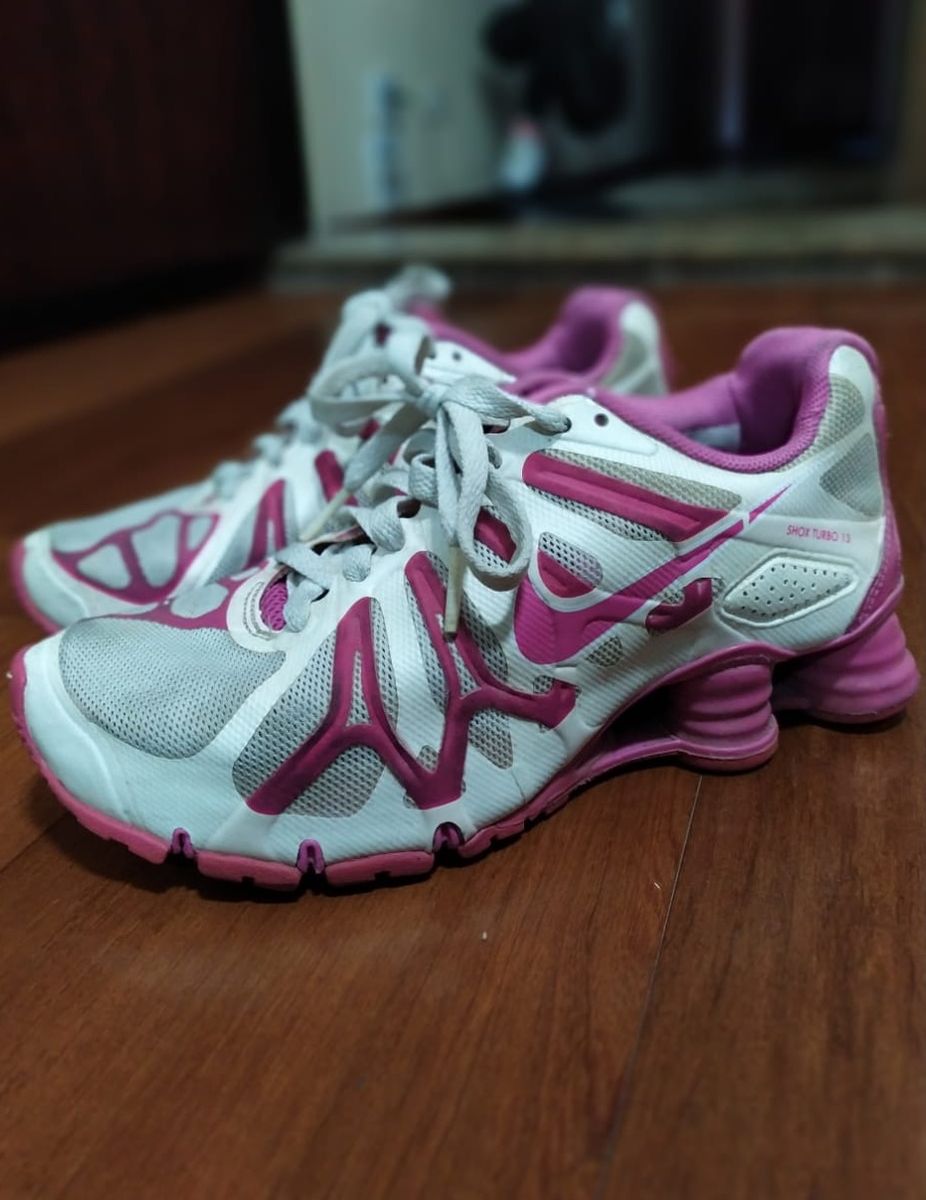 nike shox turbo rosa e branco nike shox turbo rosa e branco