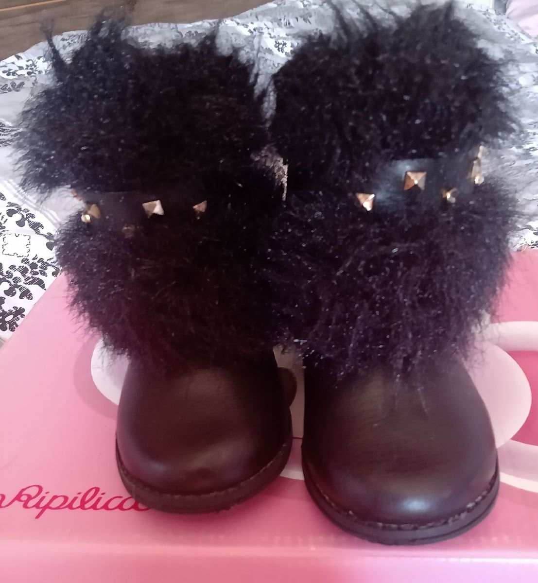 bota lilica ripilica marrom