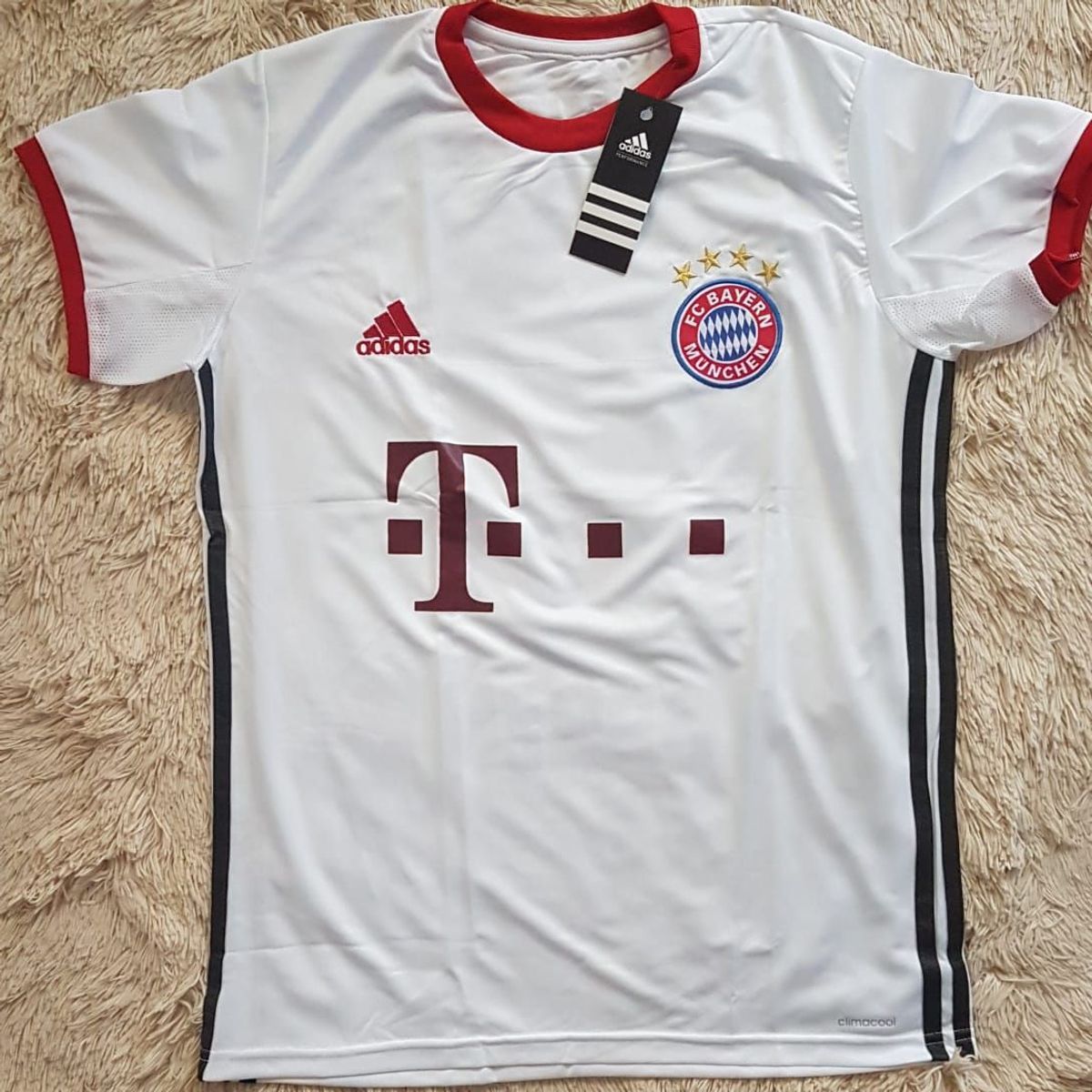 Camisa Do Bayern De Munique Azul E Vermelha Camisa Bayern De Munique Antiga Robben Branca Tam P Camisa Feminina Adidas Nunca Usado 37278177 Enjoei