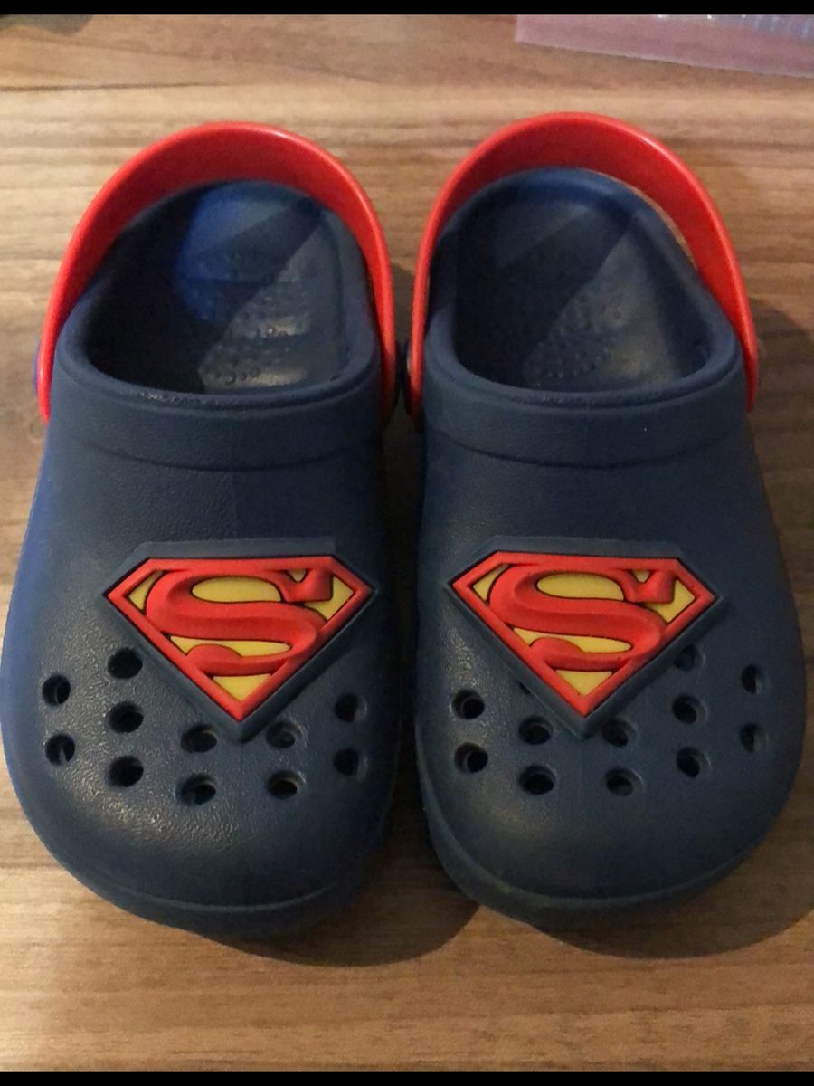 superman crocs