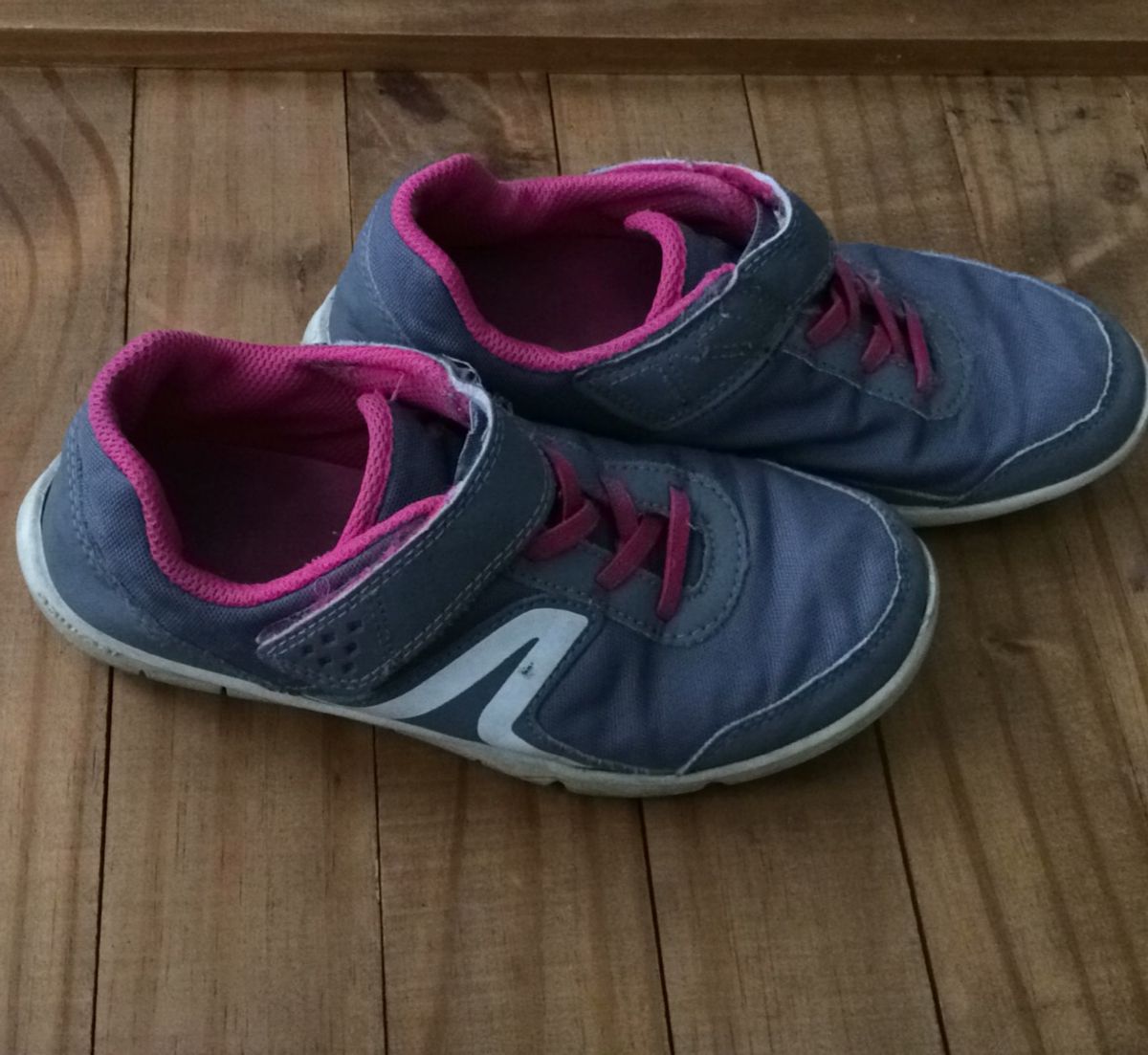 tenis infantil decathlon