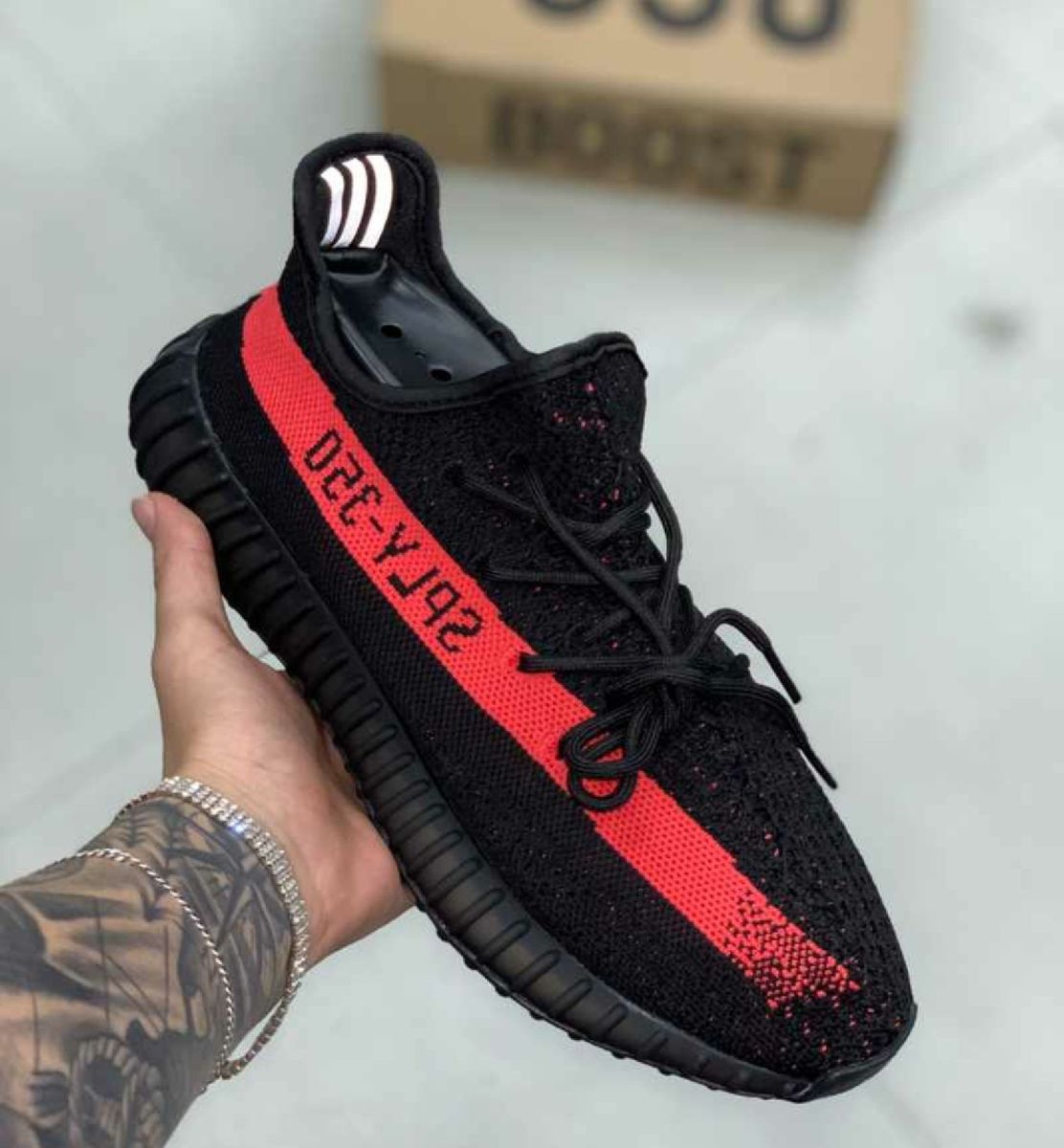 tênis yeezy boost