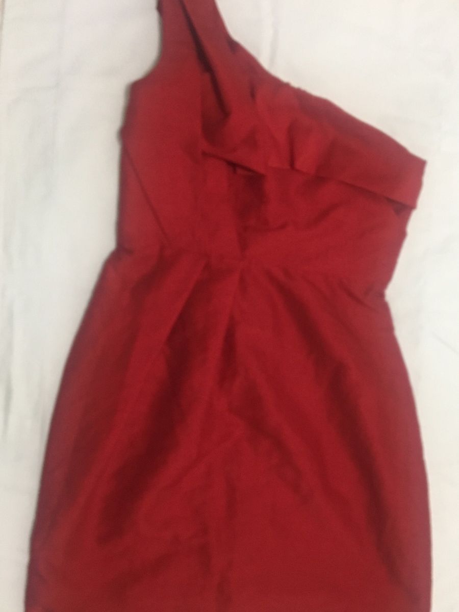 vestido vermelho tvz