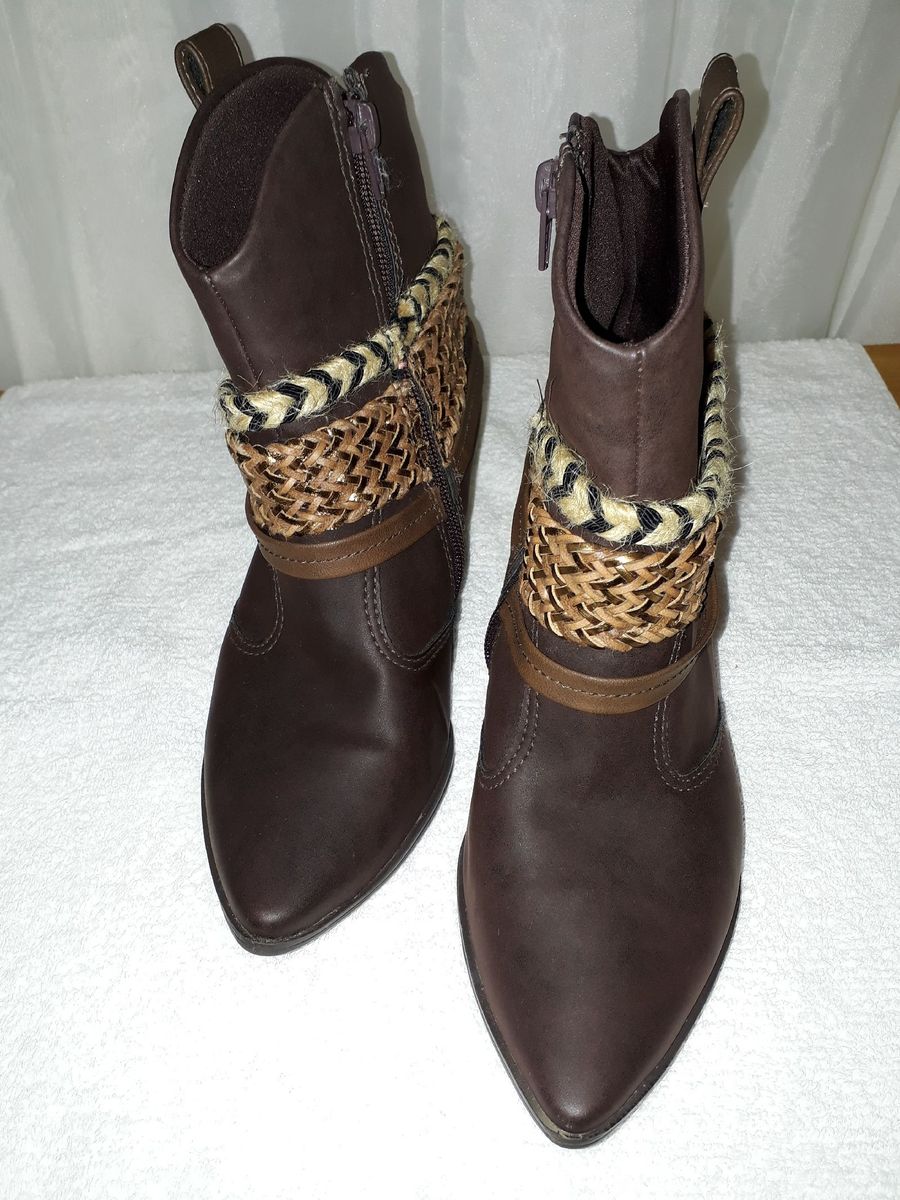 bota crysalis cano longo