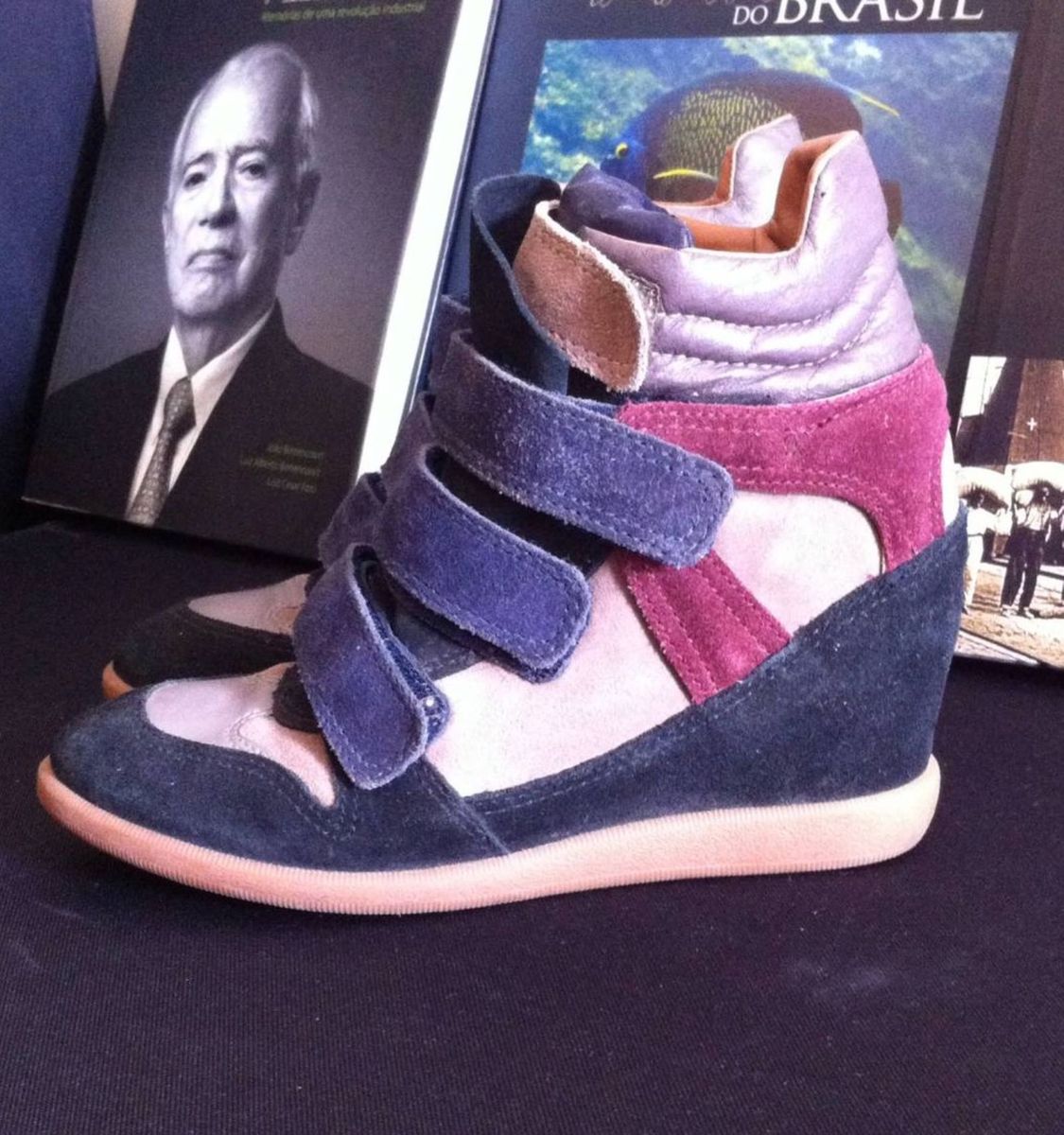 sneaker feminino arezzo