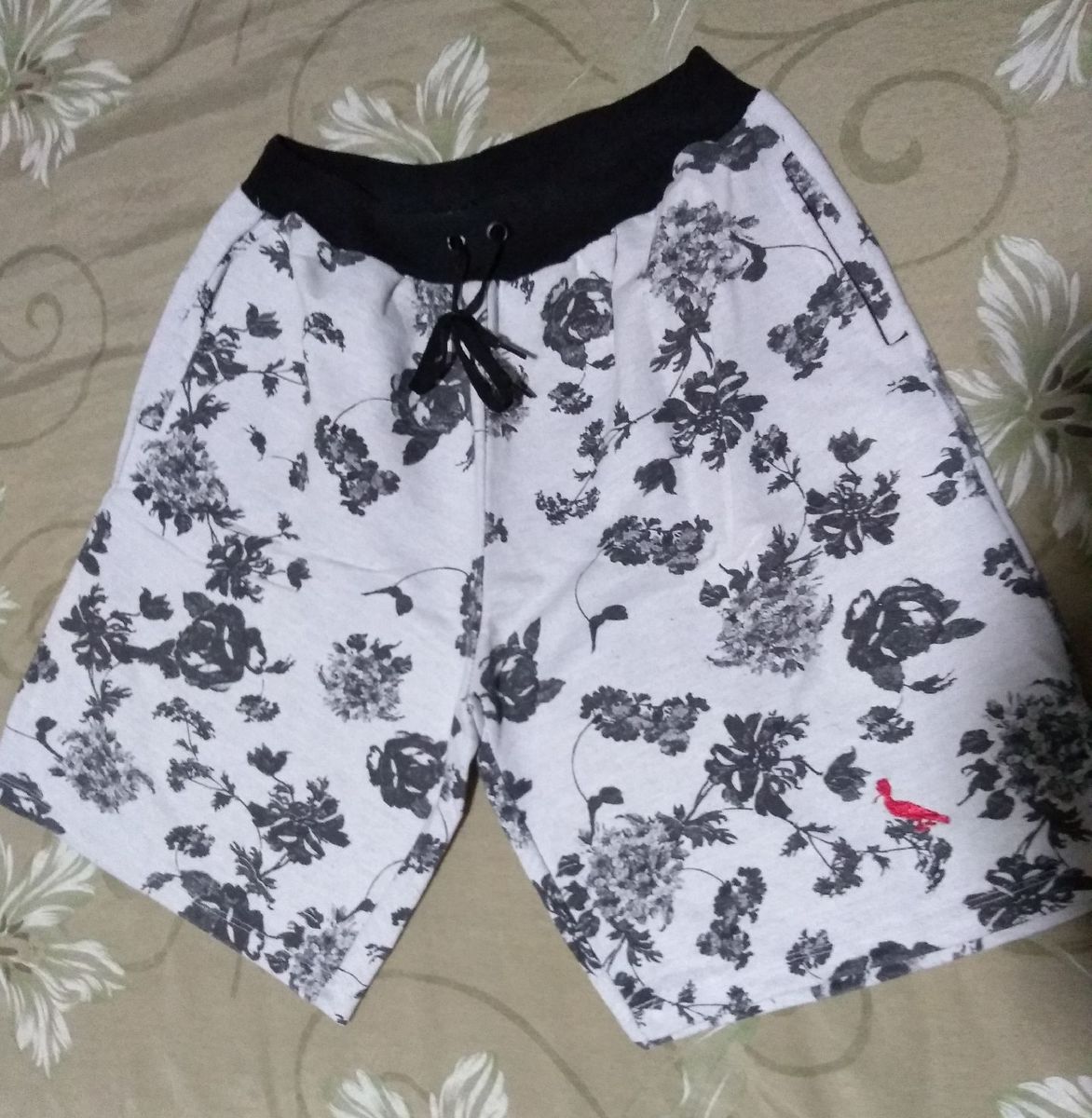 short moletom masculino florido