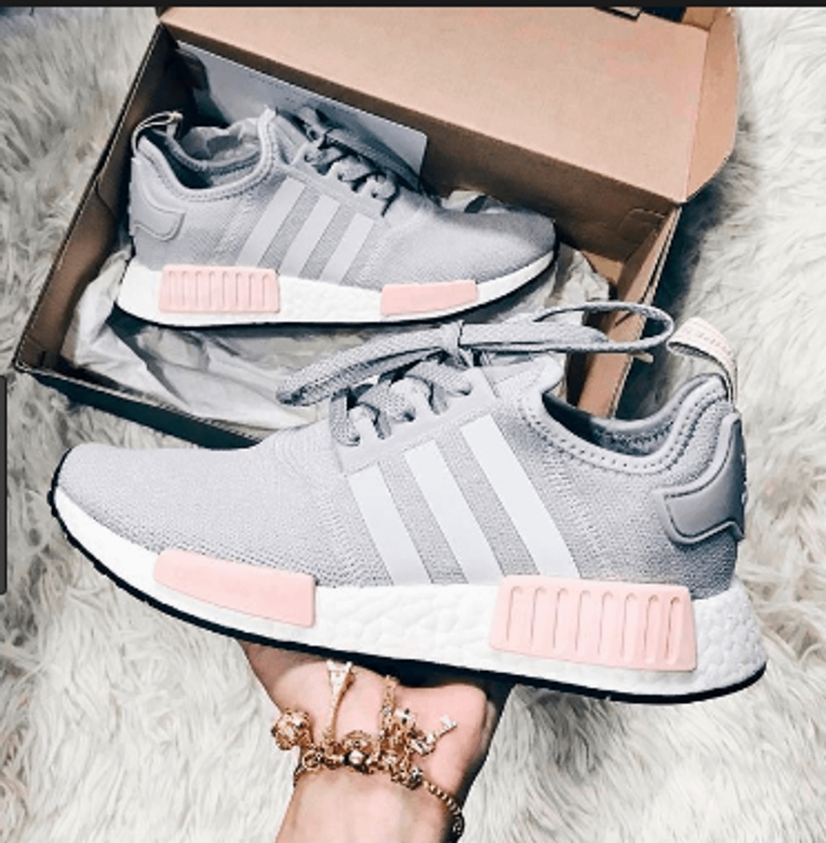 adidas feminino cinza e rosa adidas feminino cinza e rosa