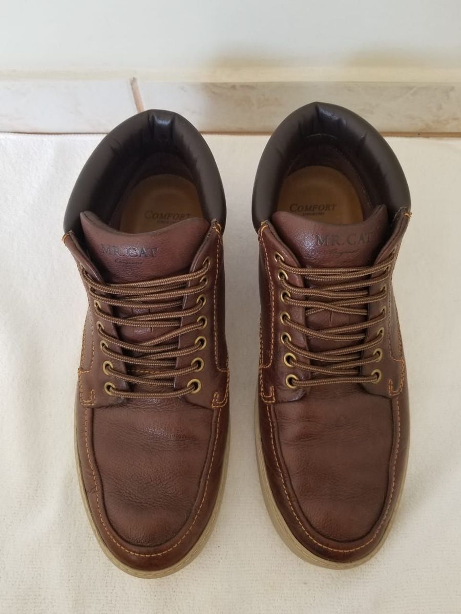botas mister cat
