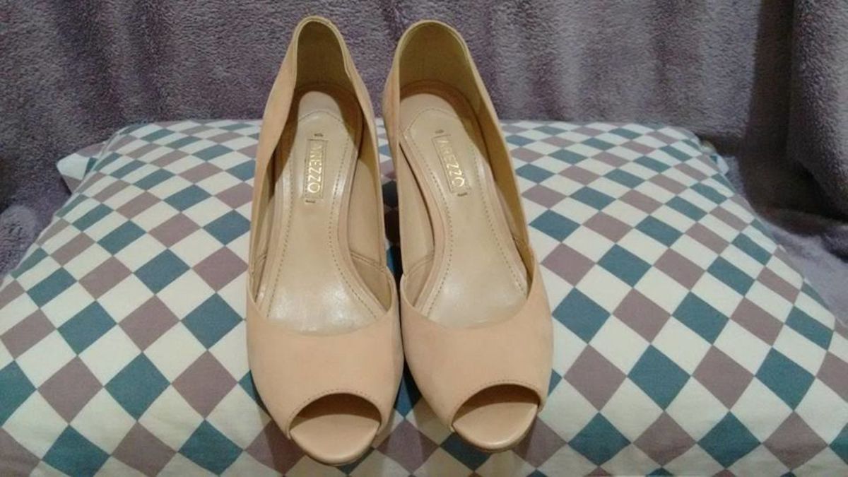 sapatos delicados