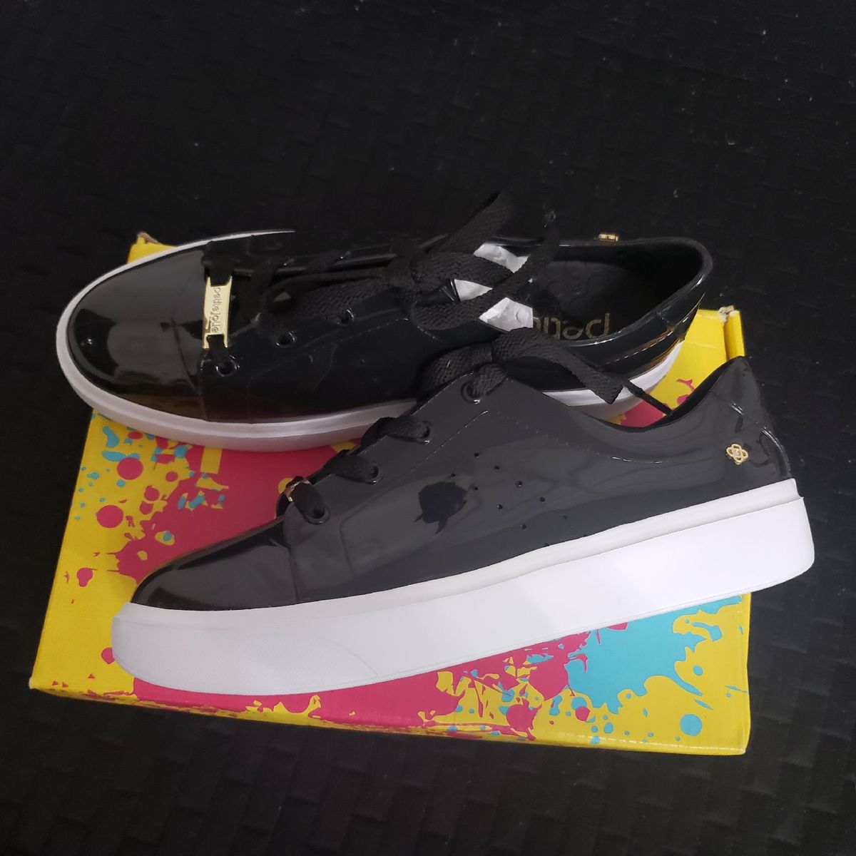 tenis preto petite jolie