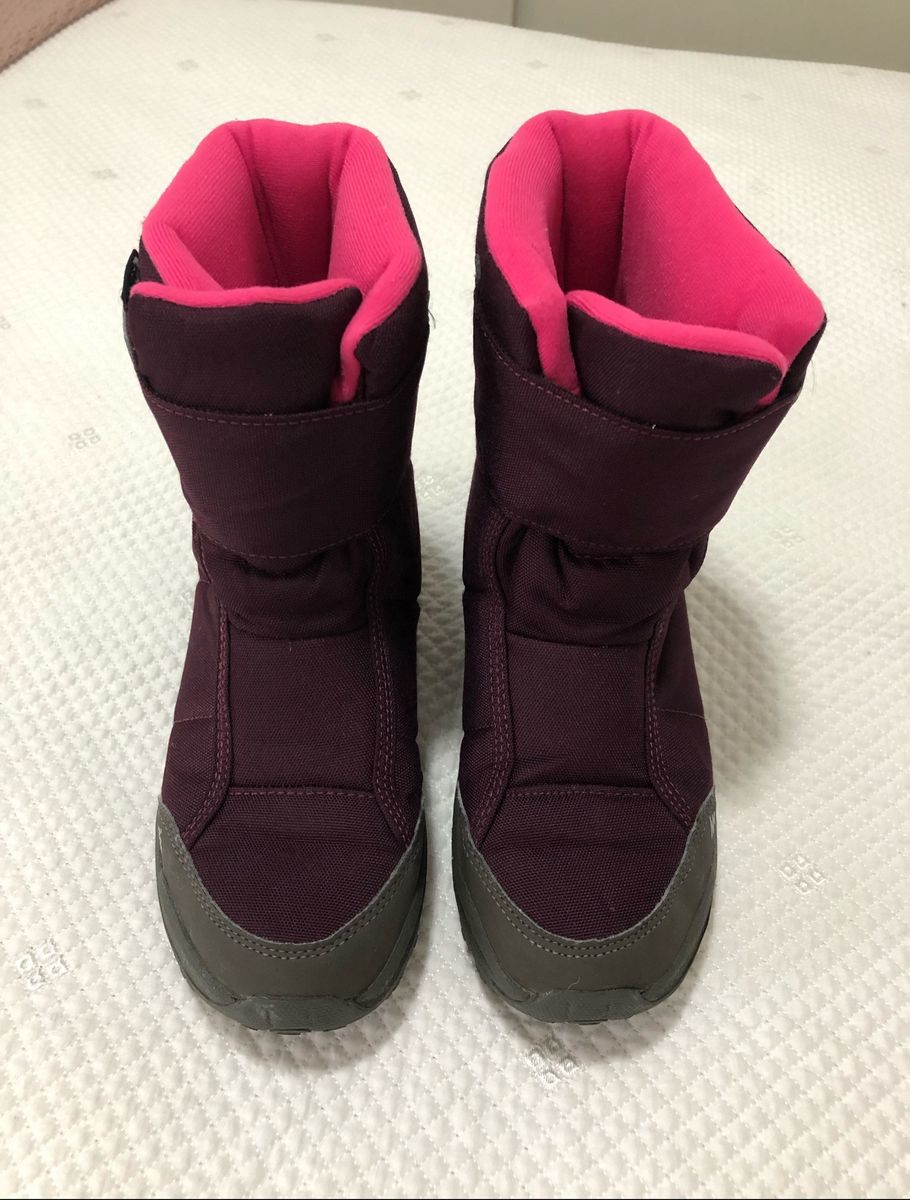 bota neve quechua infantil