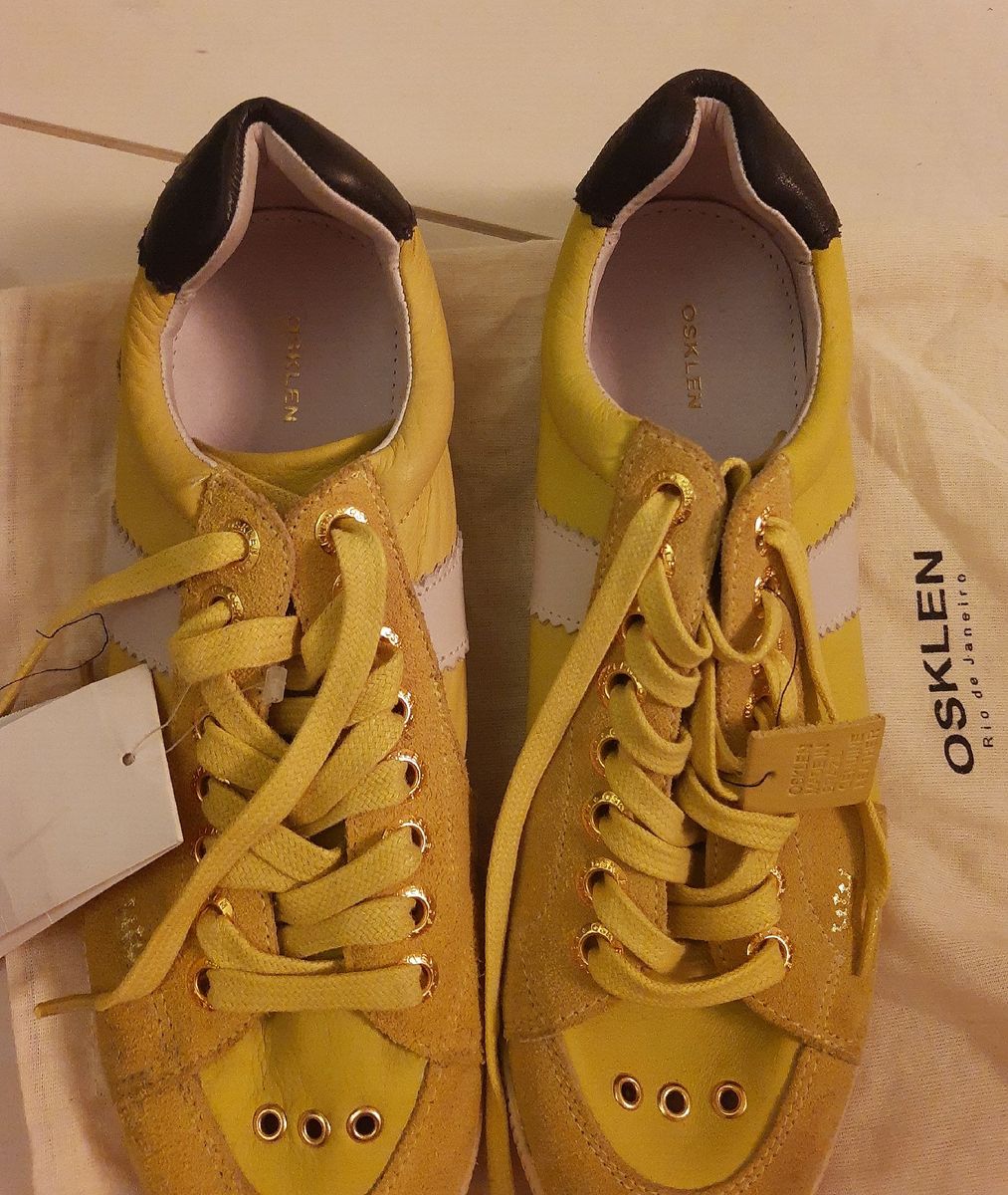 tenis osklen feminino amarelo