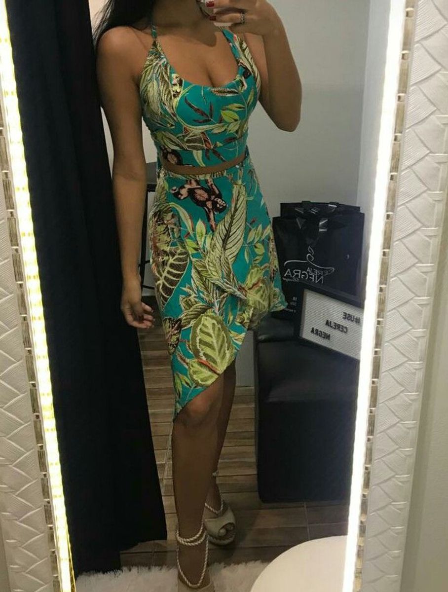 conjunto saia envelope e blusa