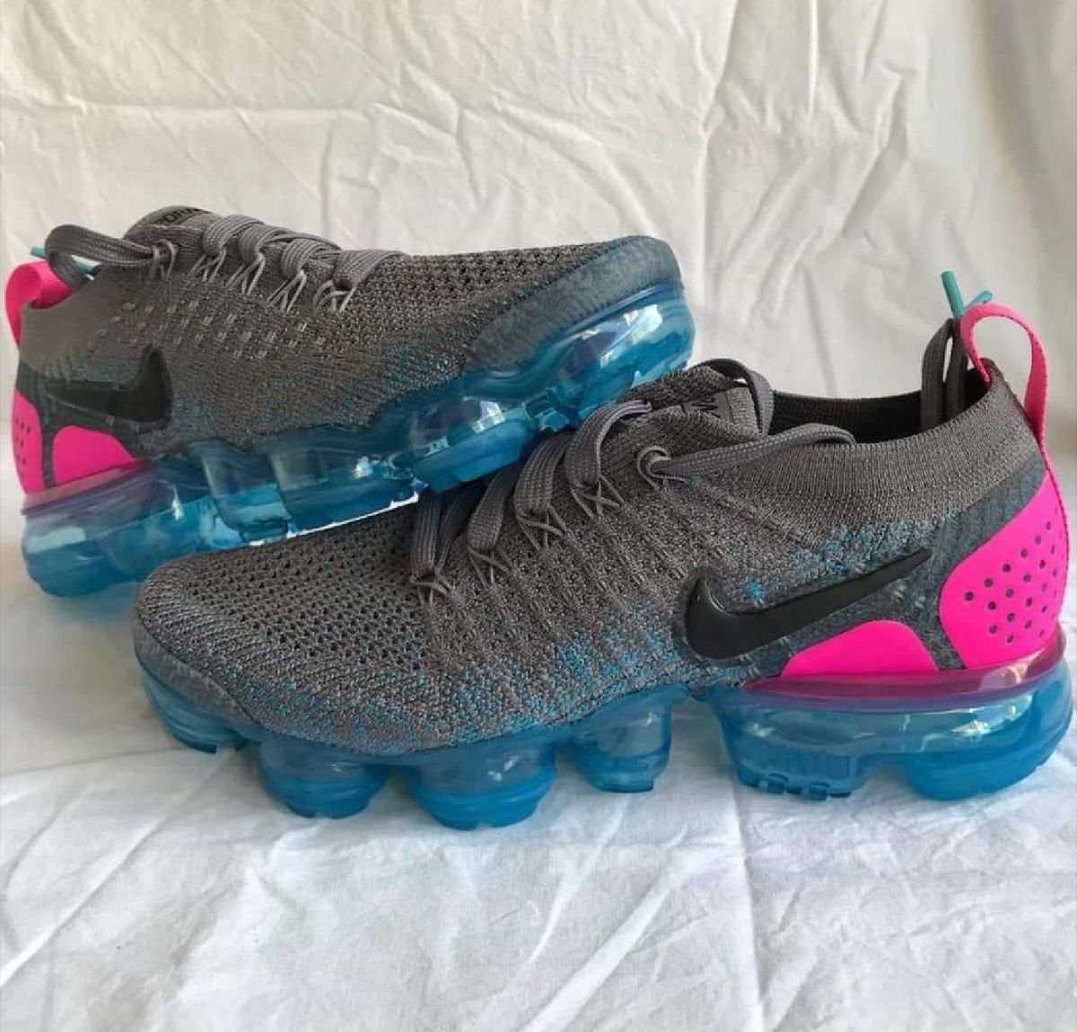 cadarço laranja nike