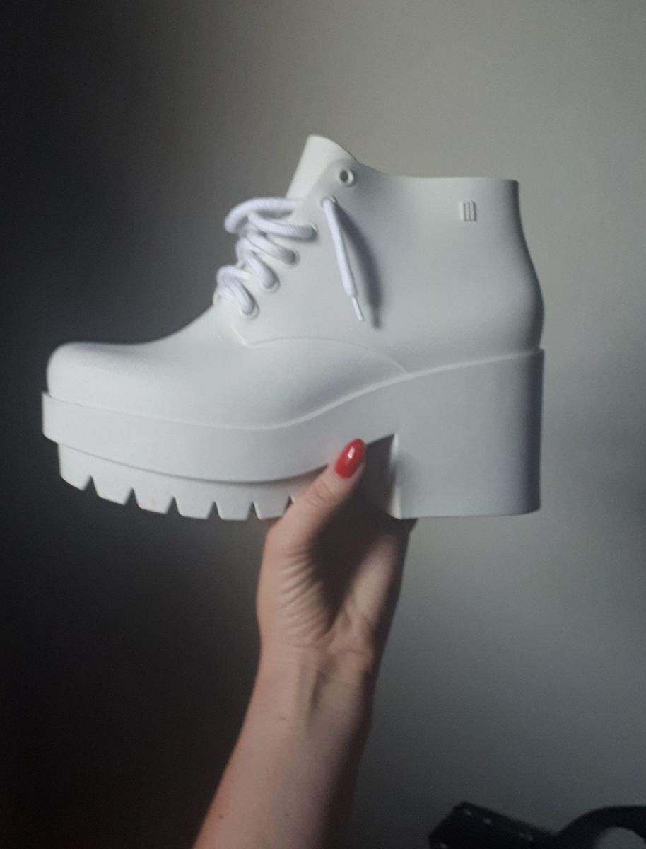 sapato branco melissa