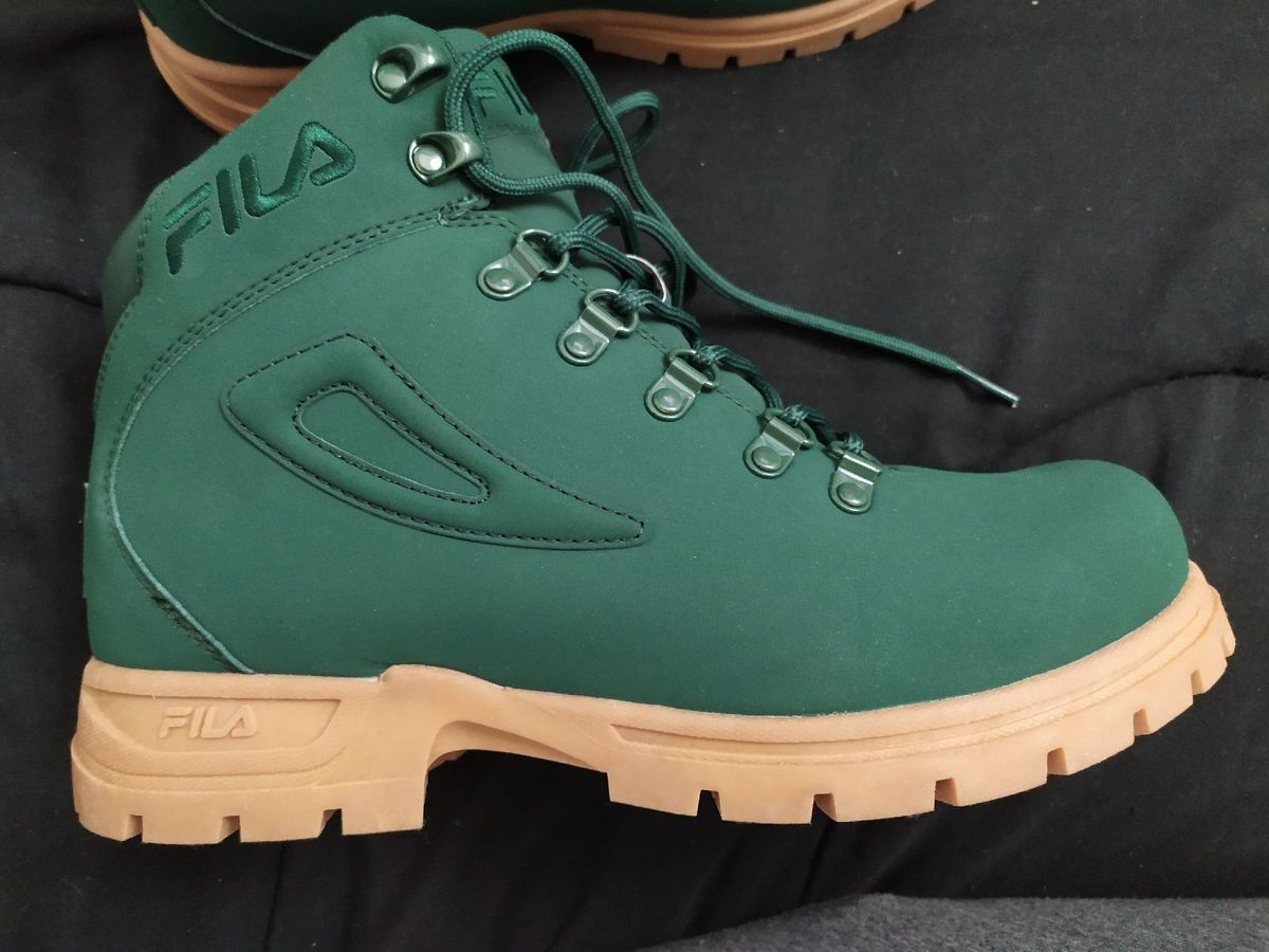 bota masculina fila