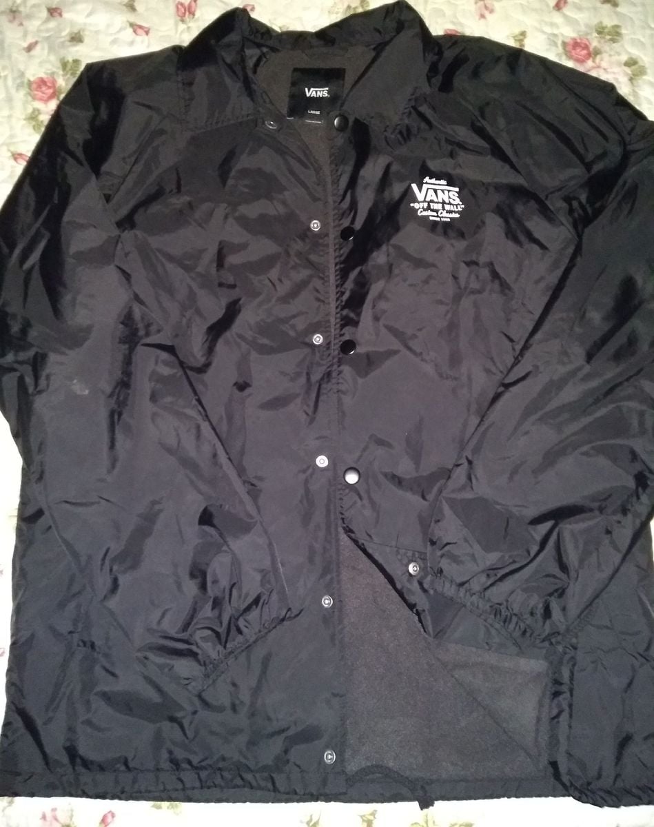 casaco corta vento vans
