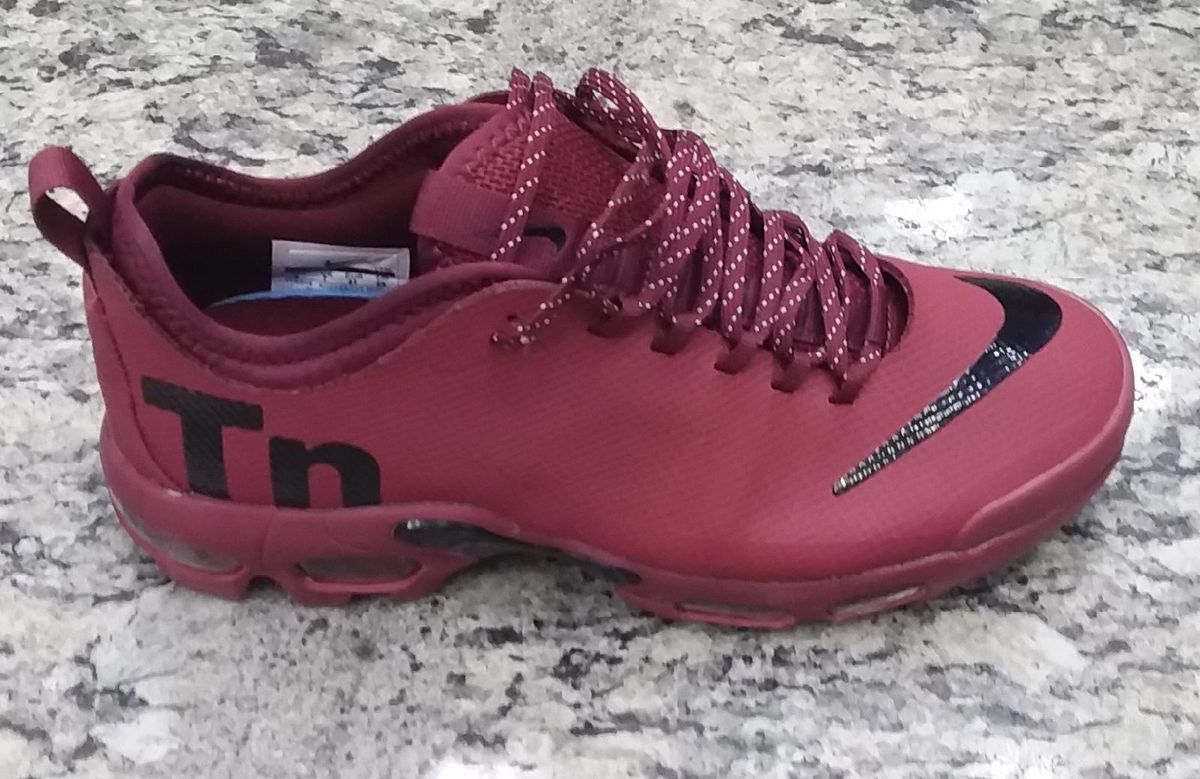 tenis nike tn
