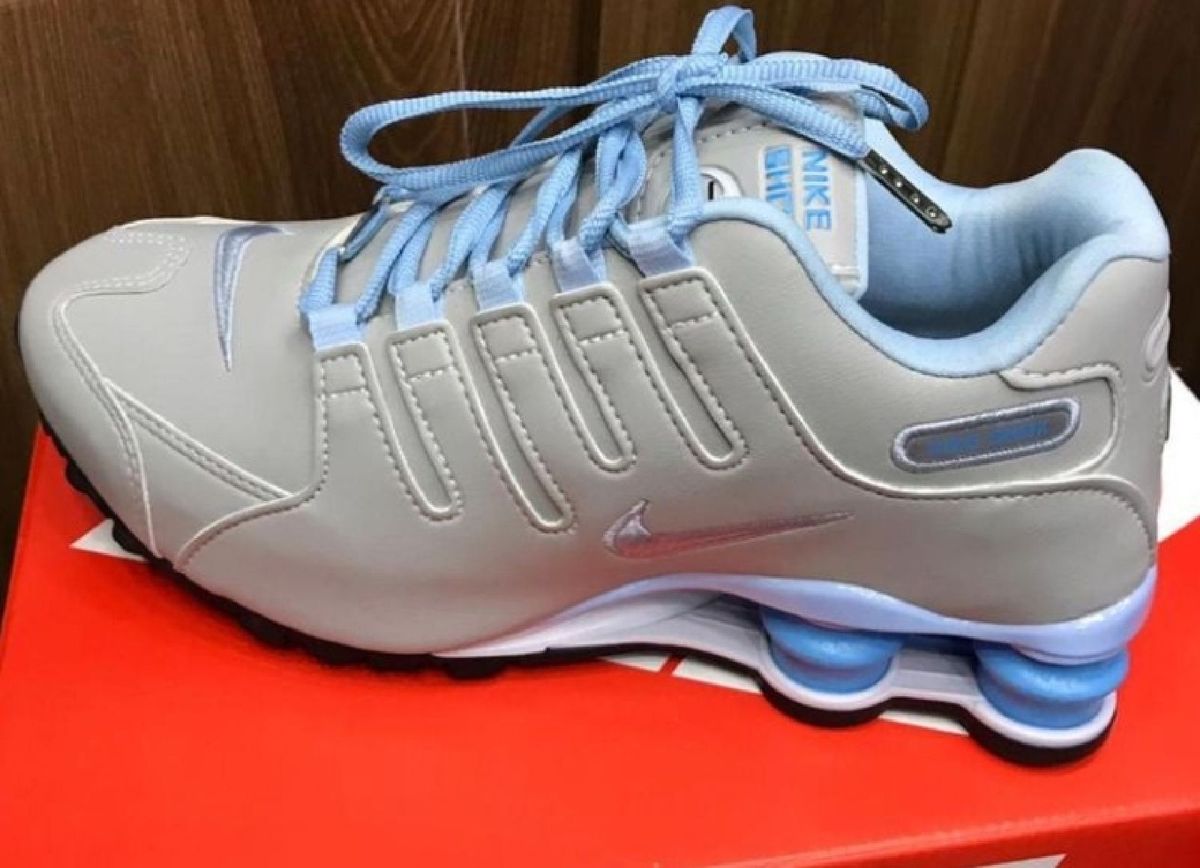 tenis nike feminino shox