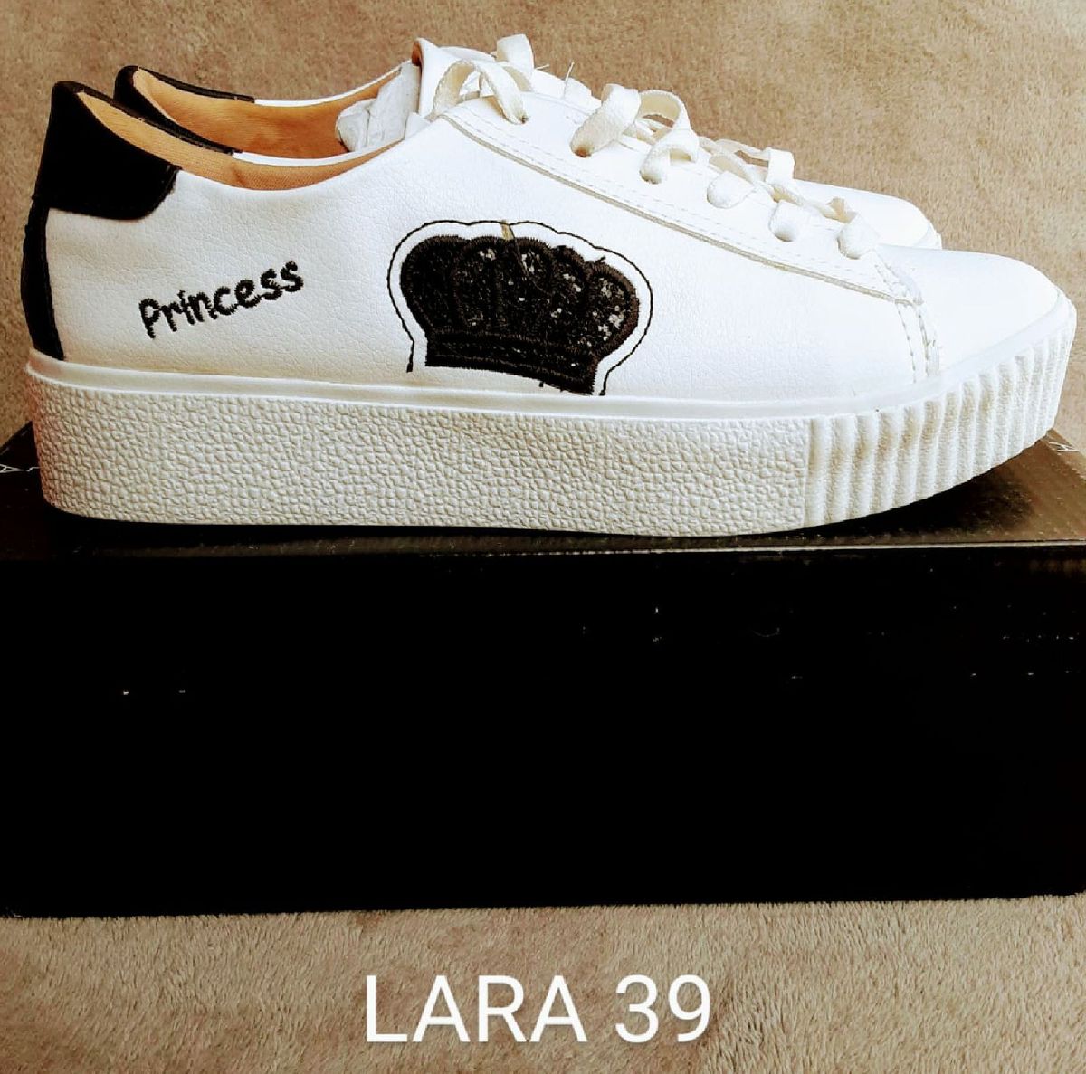 tenis casual lara
