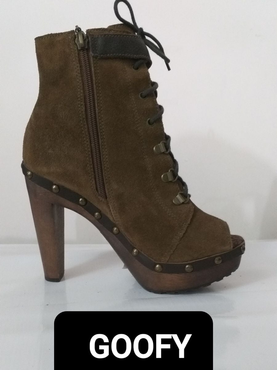 bota goofy bone caramelo