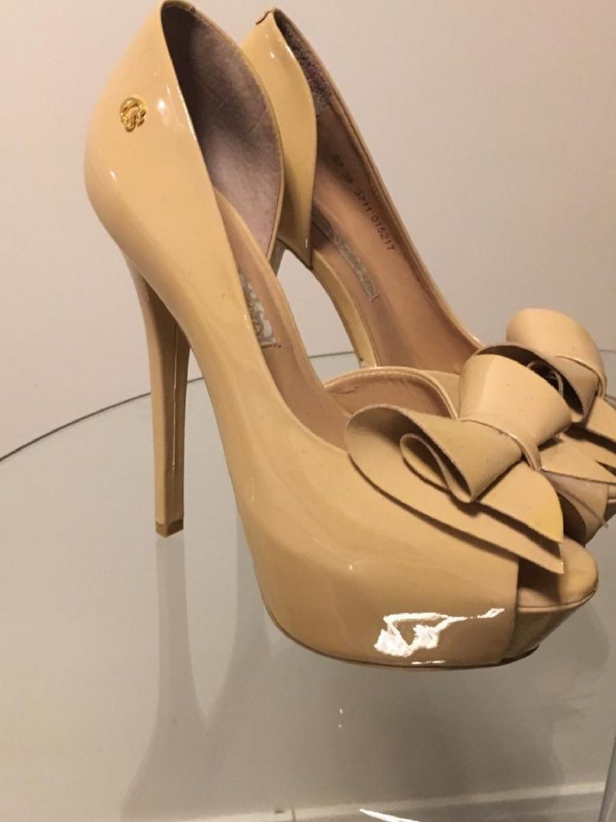 peep toe carmen steffens