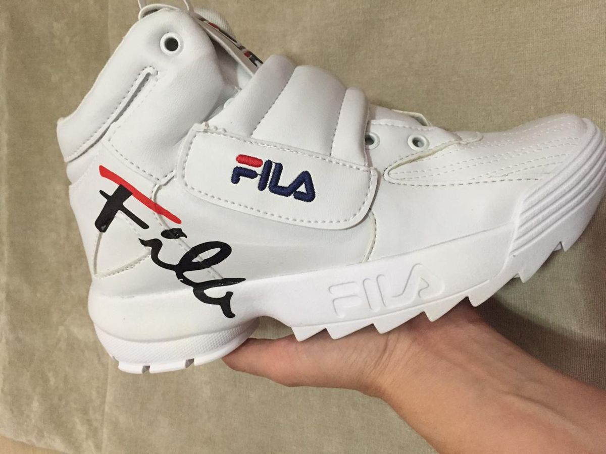 bota da fila branca