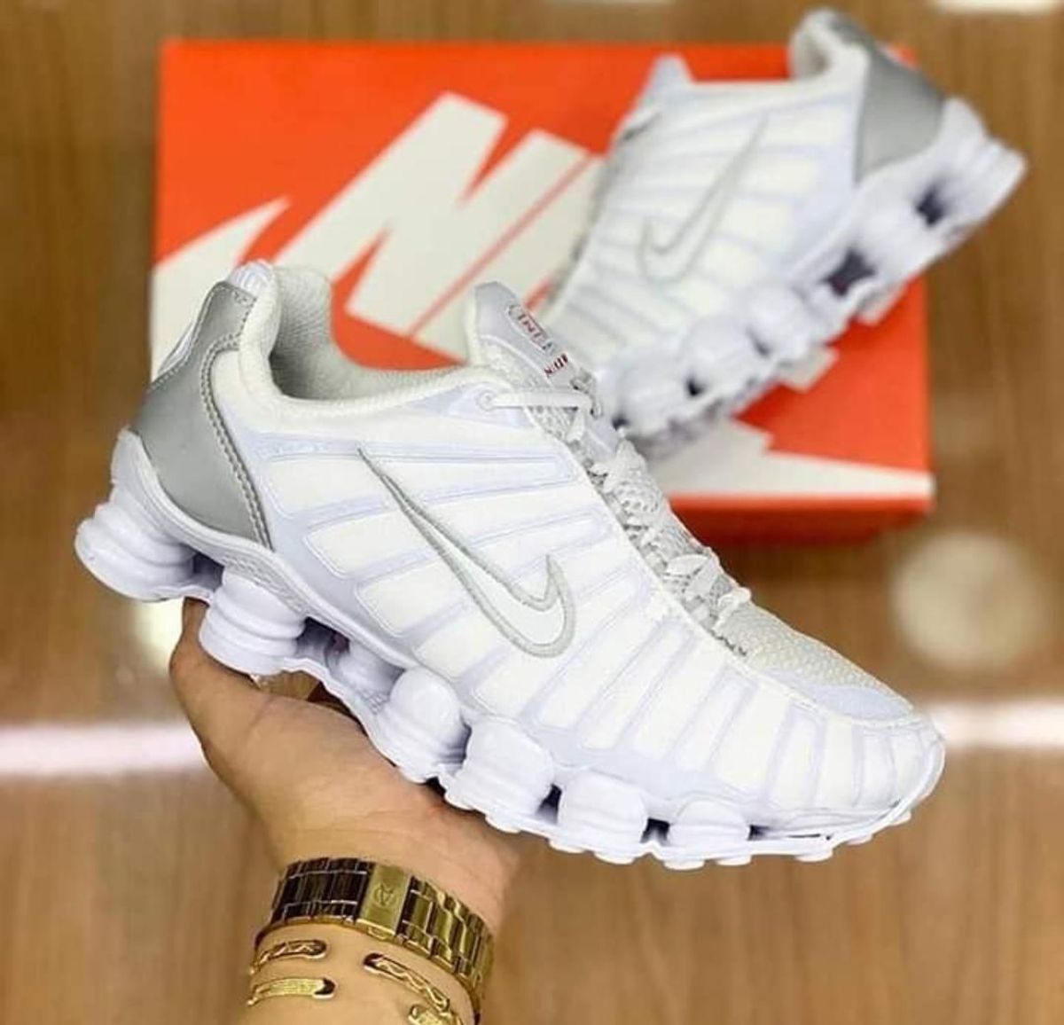 tenis nike masculino bonito