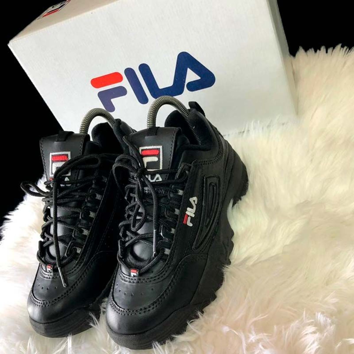 tenis fila feminino disruptor preto