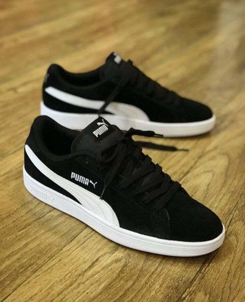 puma suede preto com cadarço branco