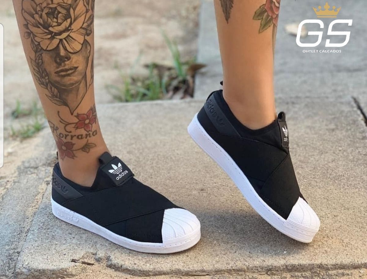 tenis adidas preto e branco com elastico